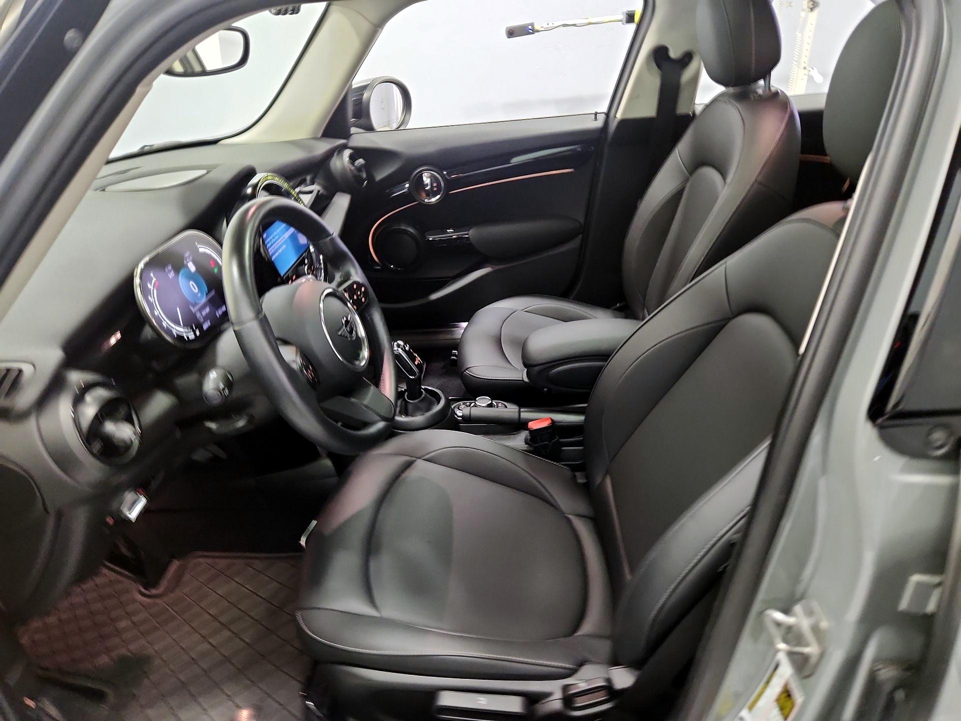 Thumbnail: 2023 MINI Cooper Hardtop - 11