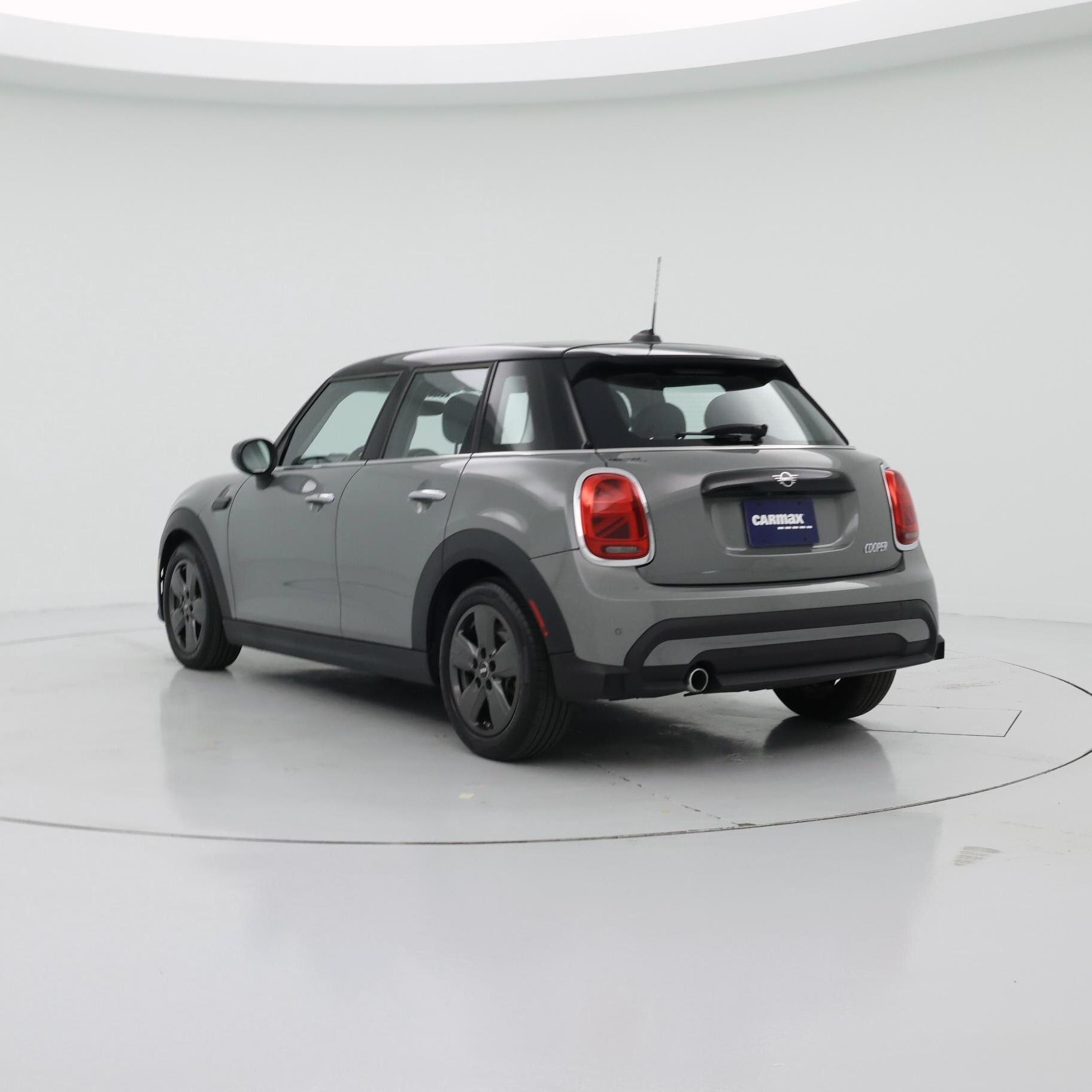 Thumbnail: 2023 MINI Cooper Hardtop - 2