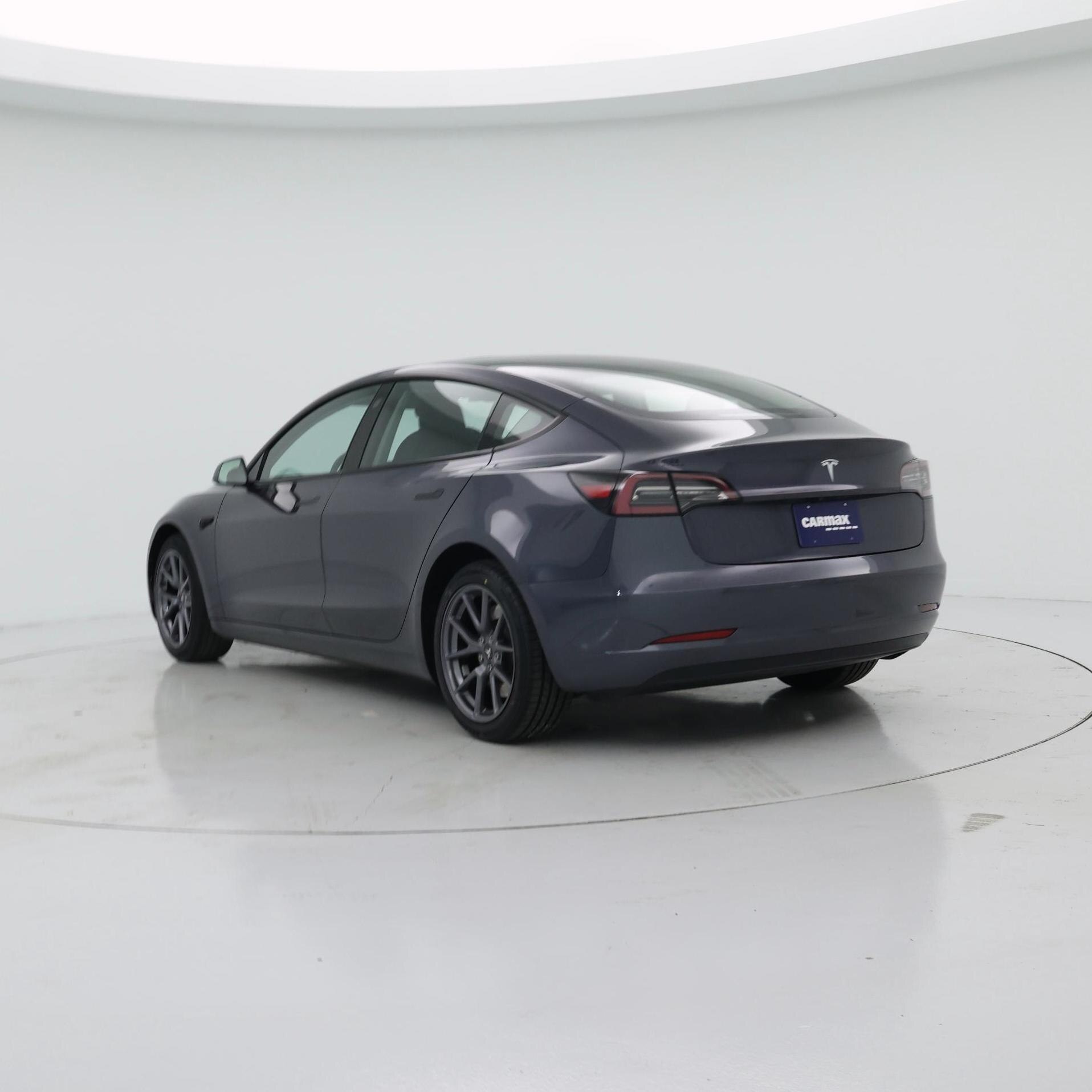 Thumbnail: 2023 Tesla Model 3 - 2
