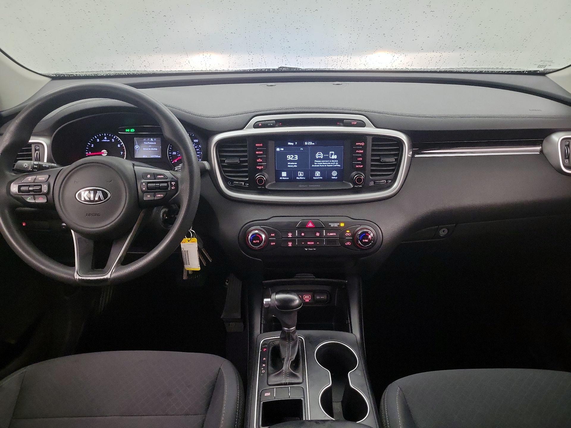 Thumbnail: 2018 Kia Sorento - 9
