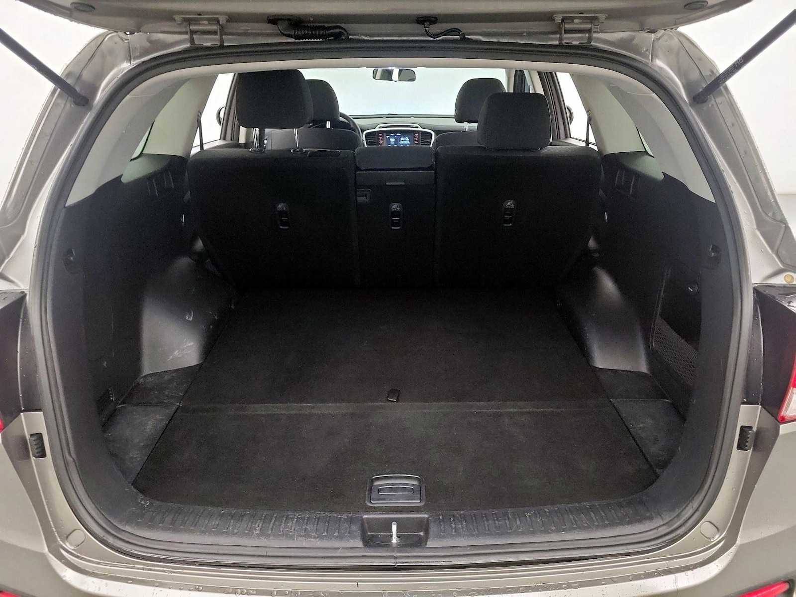 2018 Kia Sorento LX - Photo 21