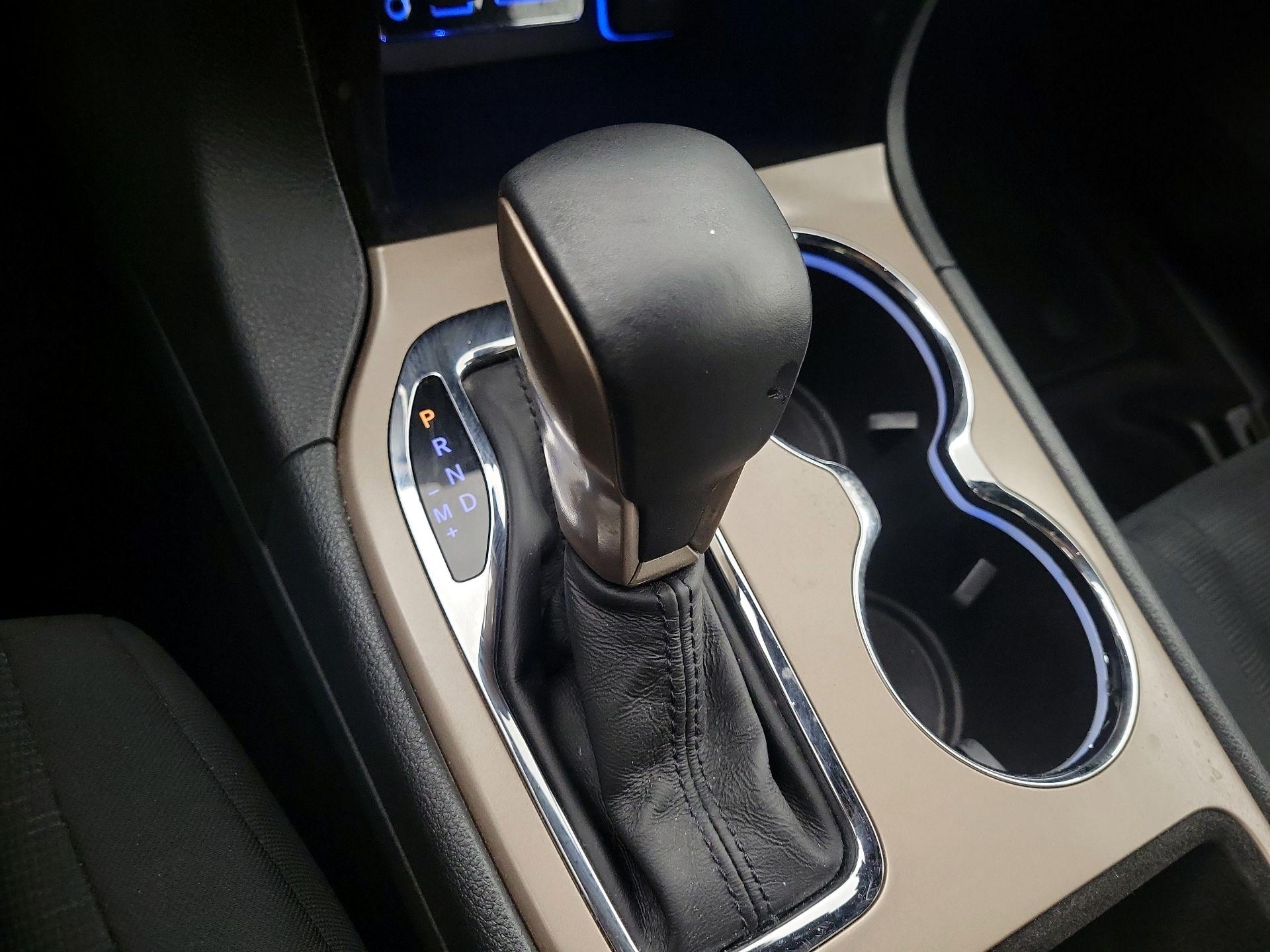 Thumbnail: 2016 Jeep Grand Cherokee - 17