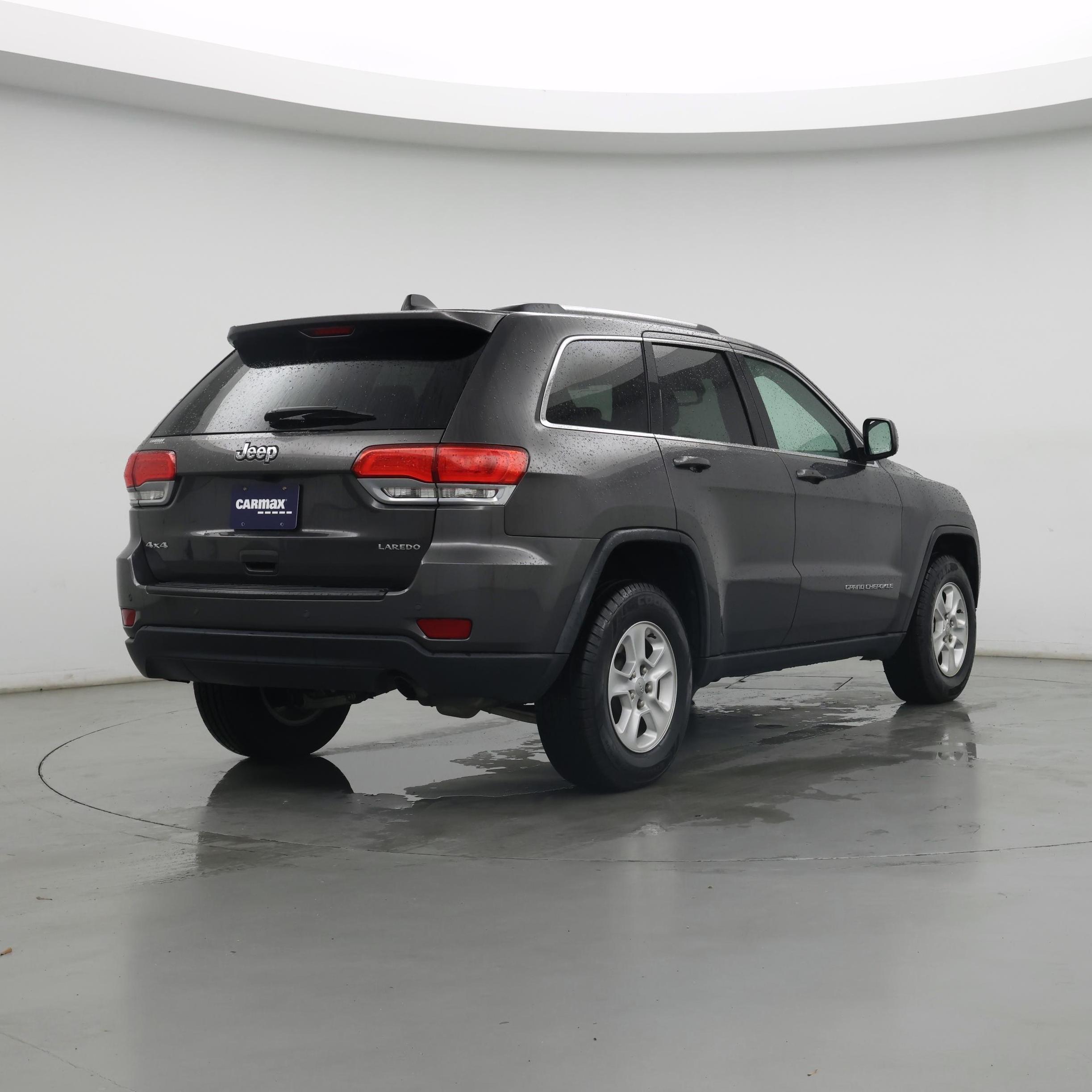 Thumbnail: 2016 Jeep Grand Cherokee - 8