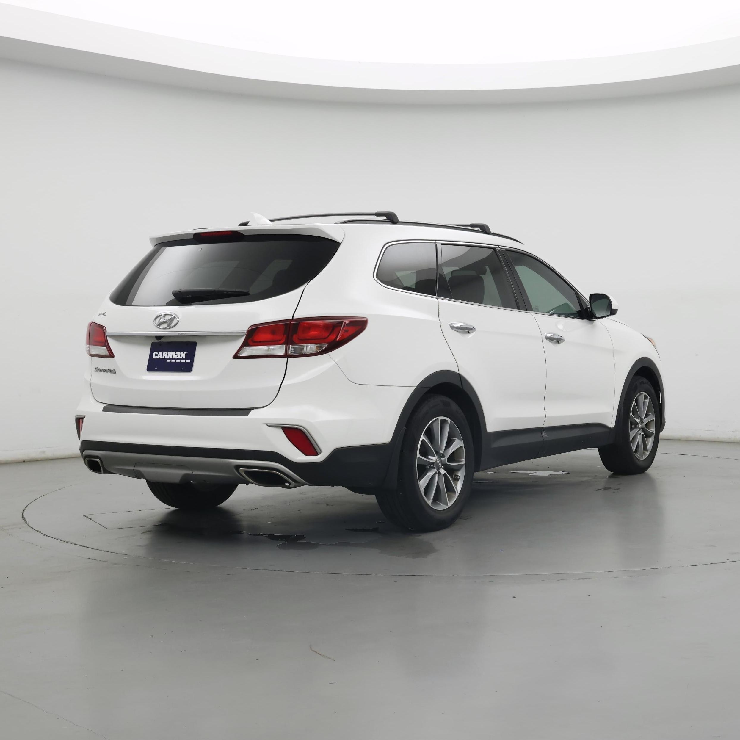 Thumbnail: 2017 Hyundai Santa Fe - 8
