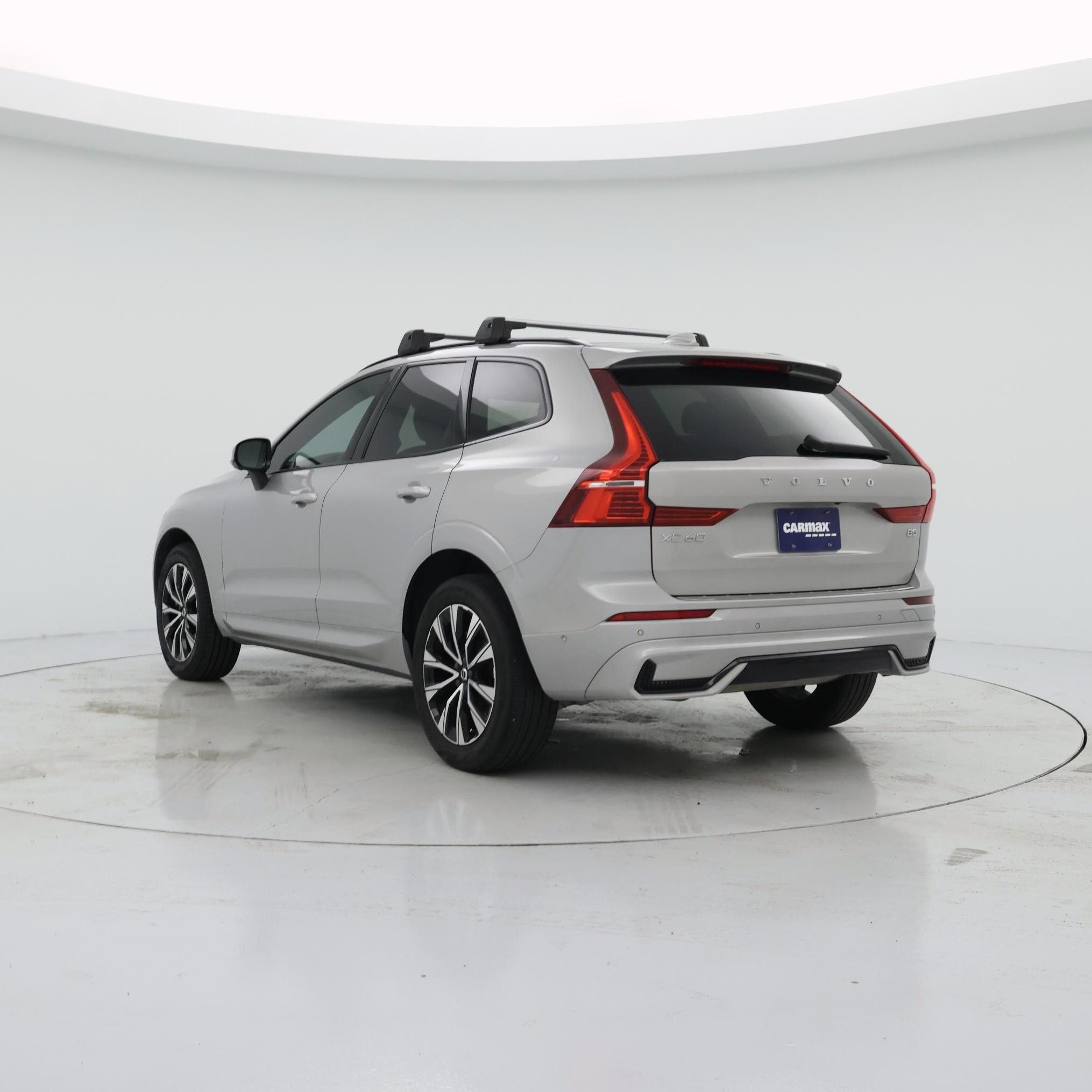 Thumbnail: 2023 Volvo XC60 - 2