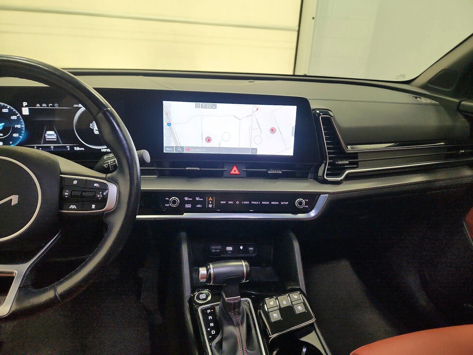 Apple CarPlay® & Android Auto™