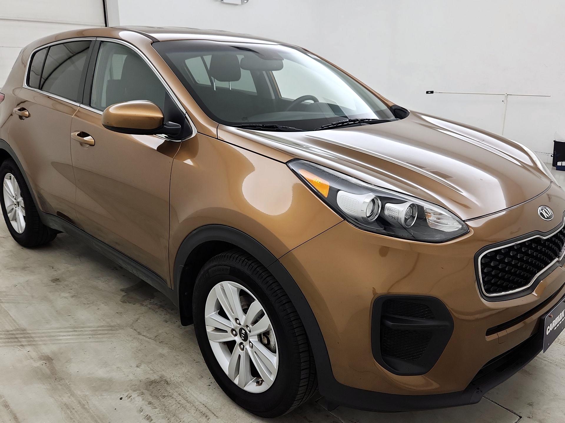 Thumbnail: 2017 Kia Sportage - 1