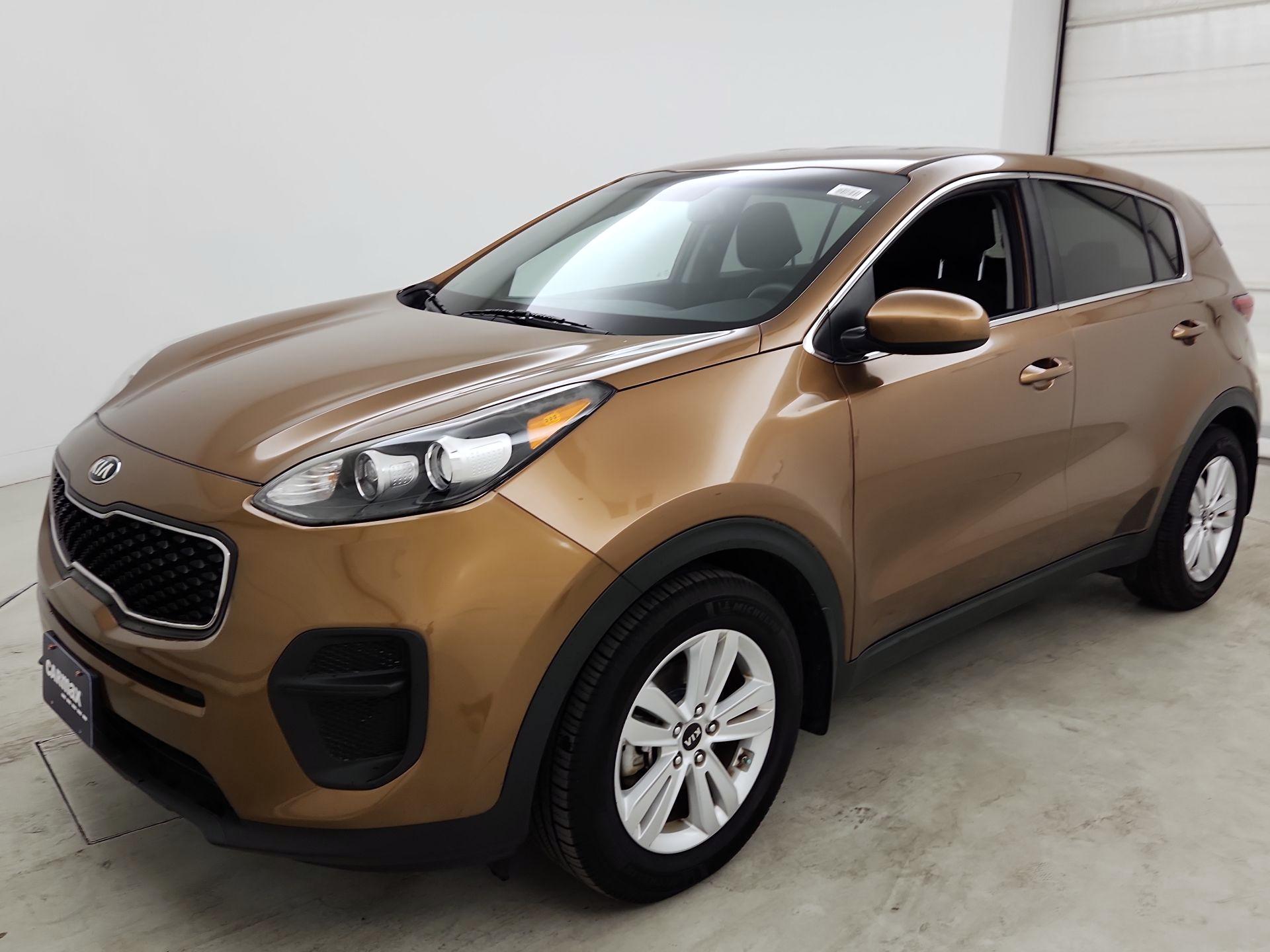 Thumbnail: 2017 Kia Sportage - 3