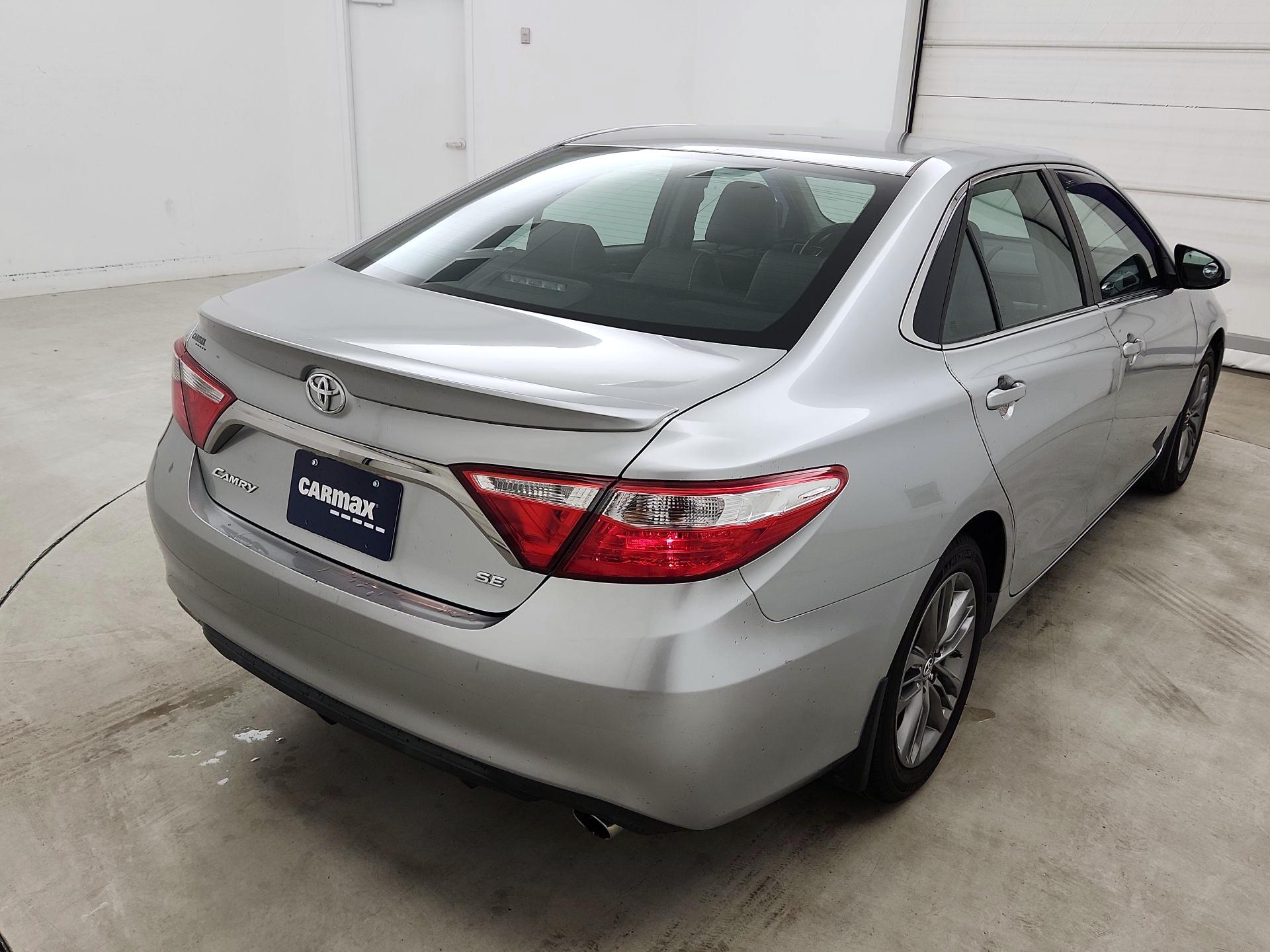 Thumbnail: 2015 Toyota Camry - 5