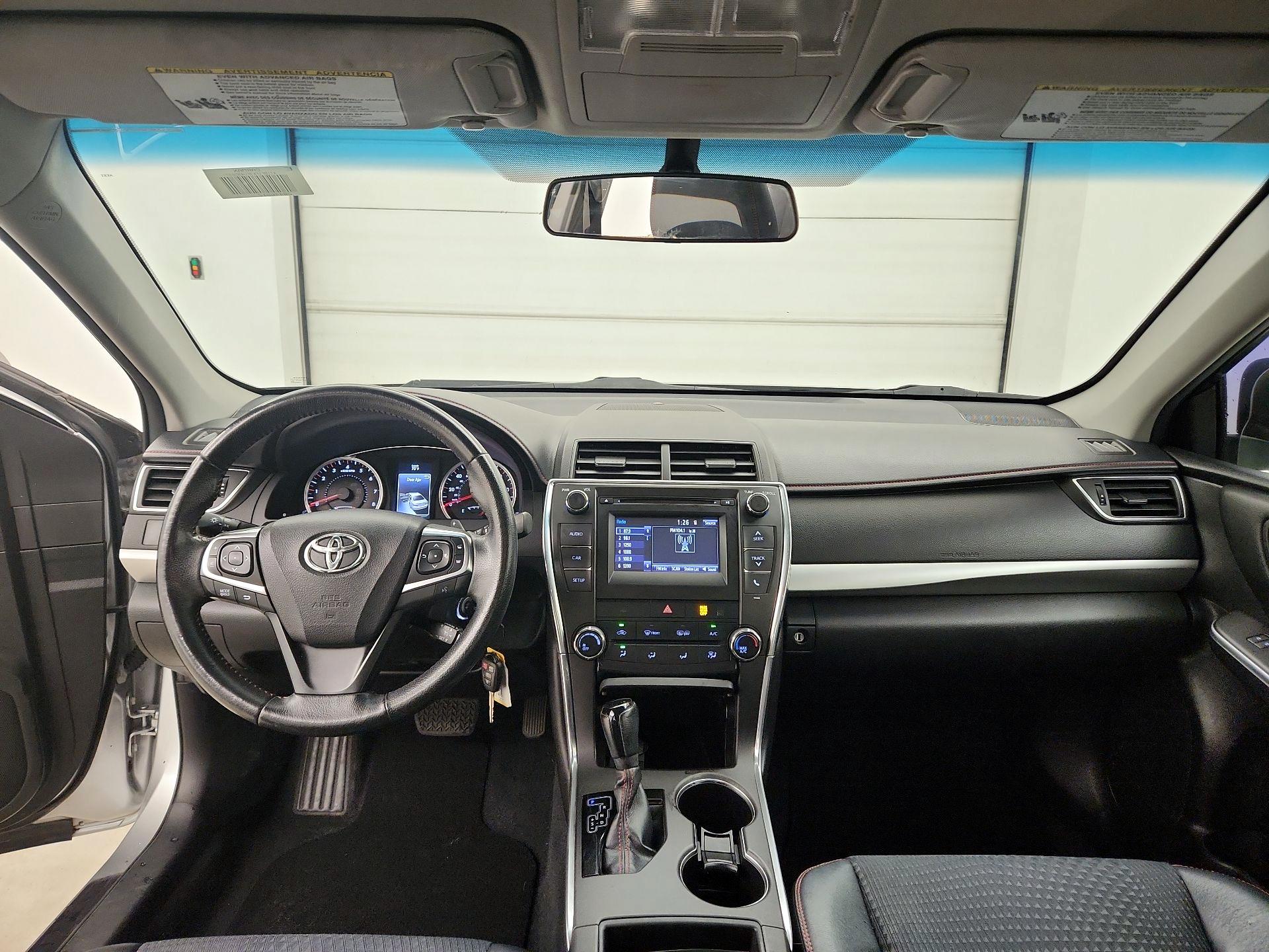 Thumbnail: 2015 Toyota Camry - 8