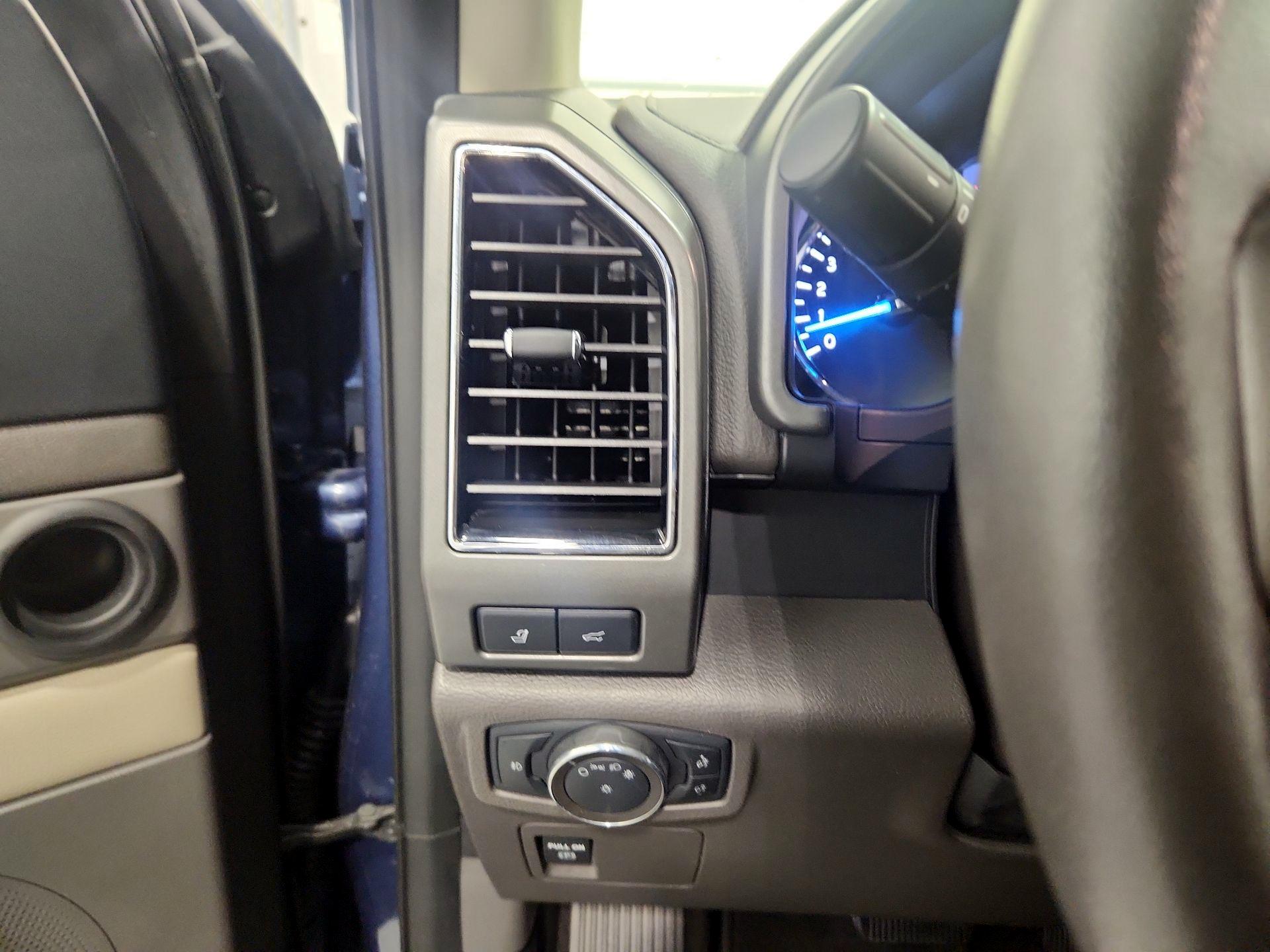 Thumbnail: 2020 Ford Expedition - 13