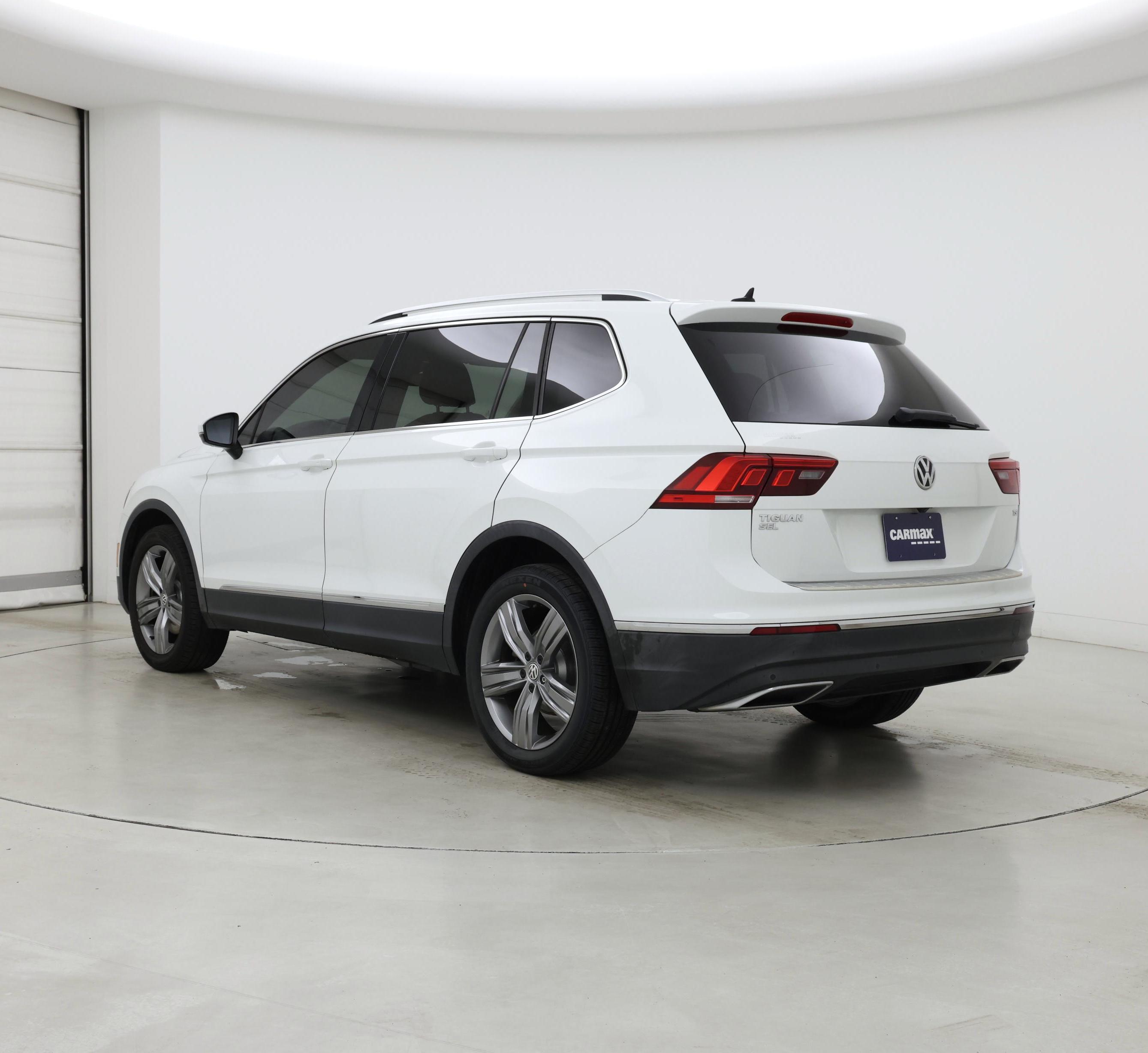 Thumbnail: 2018 Volkswagen Tiguan - 2
