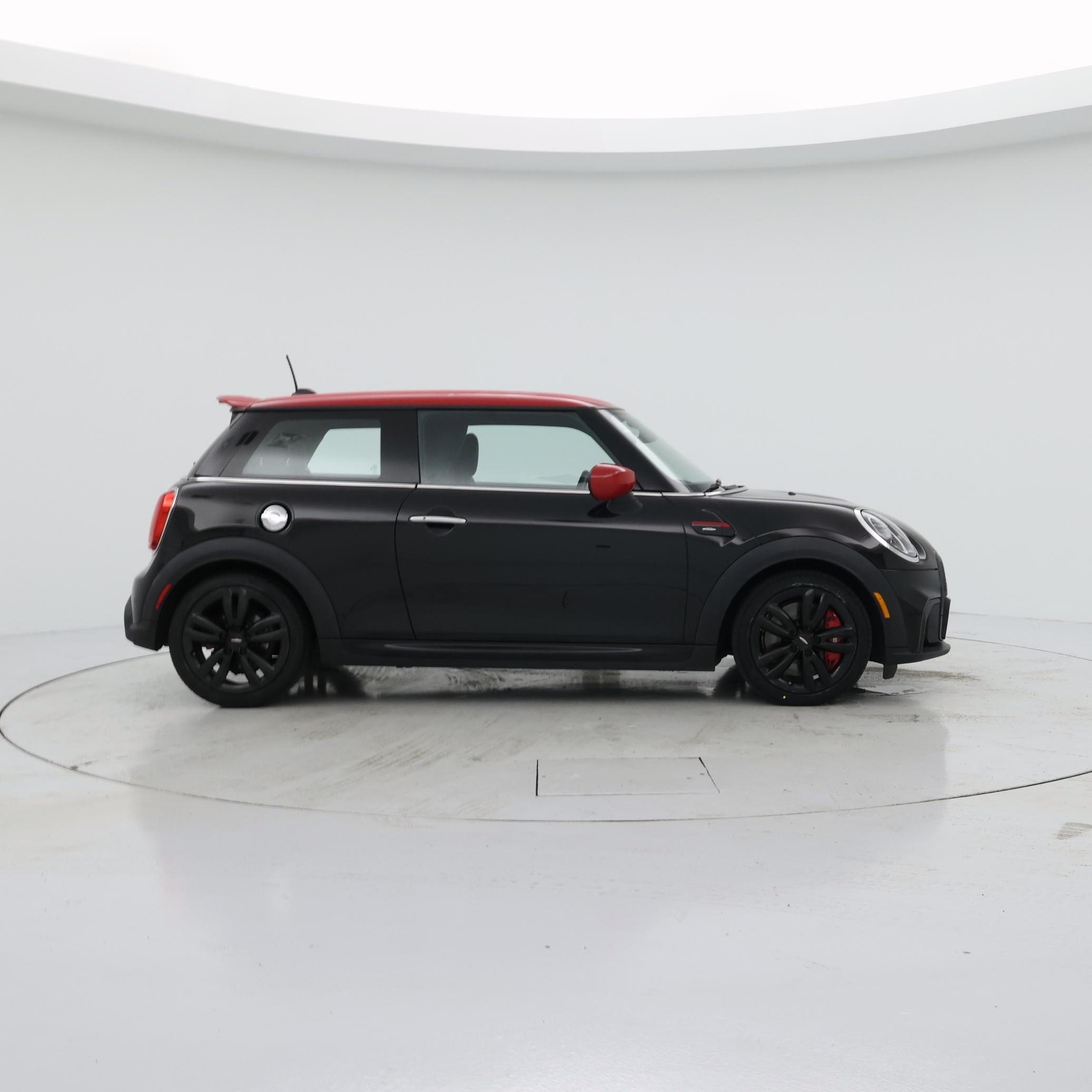 Thumbnail: 2022 MINI Cooper Hardtop - 7