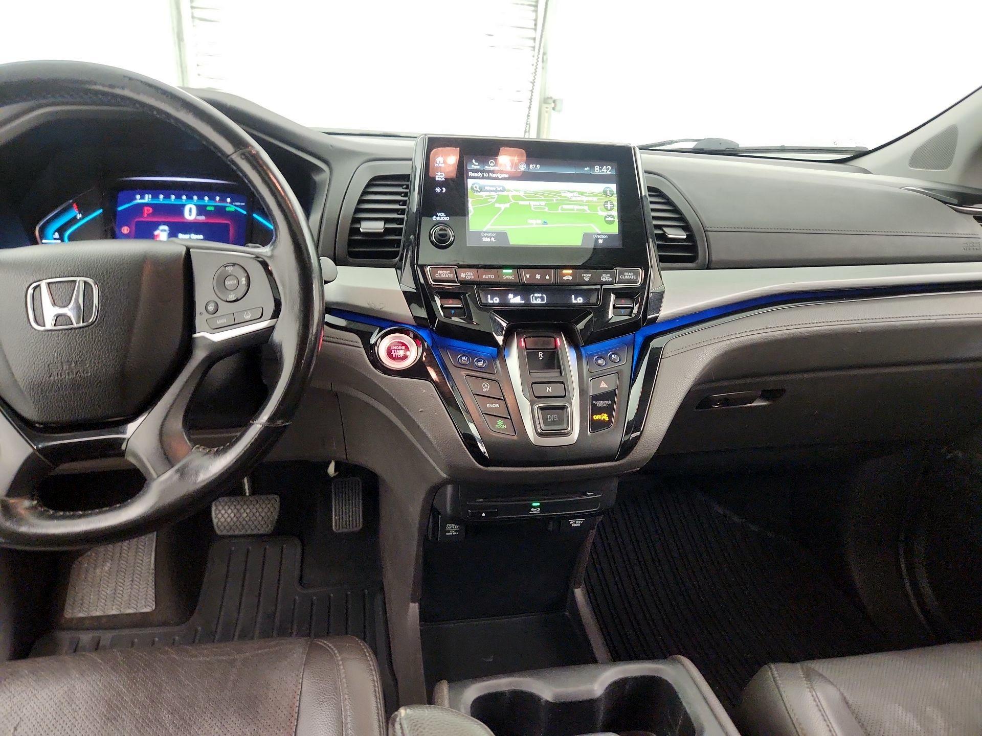 Thumbnail: 2018 Honda Odyssey - 9