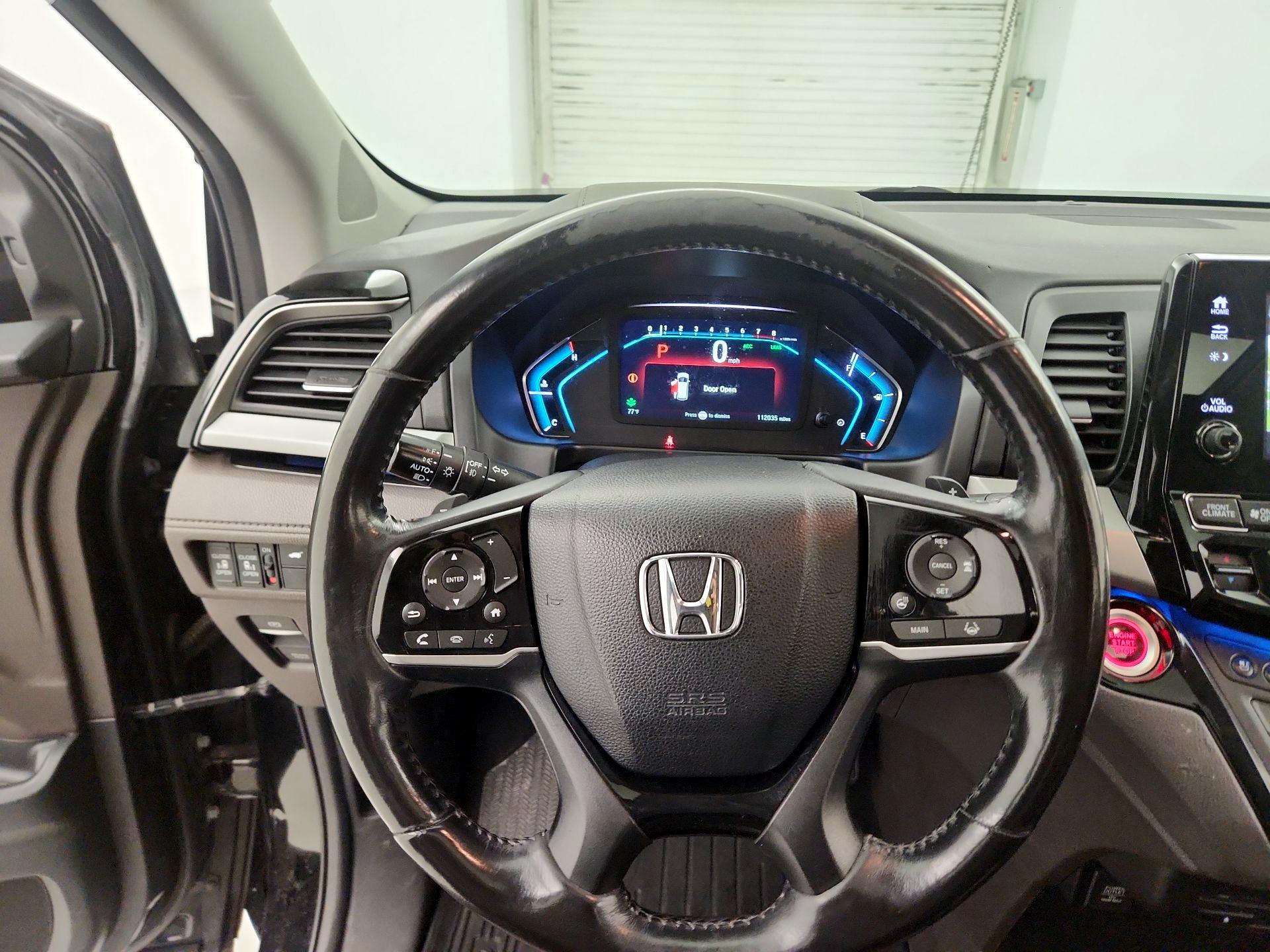 Thumbnail: 2018 Honda Odyssey - 10