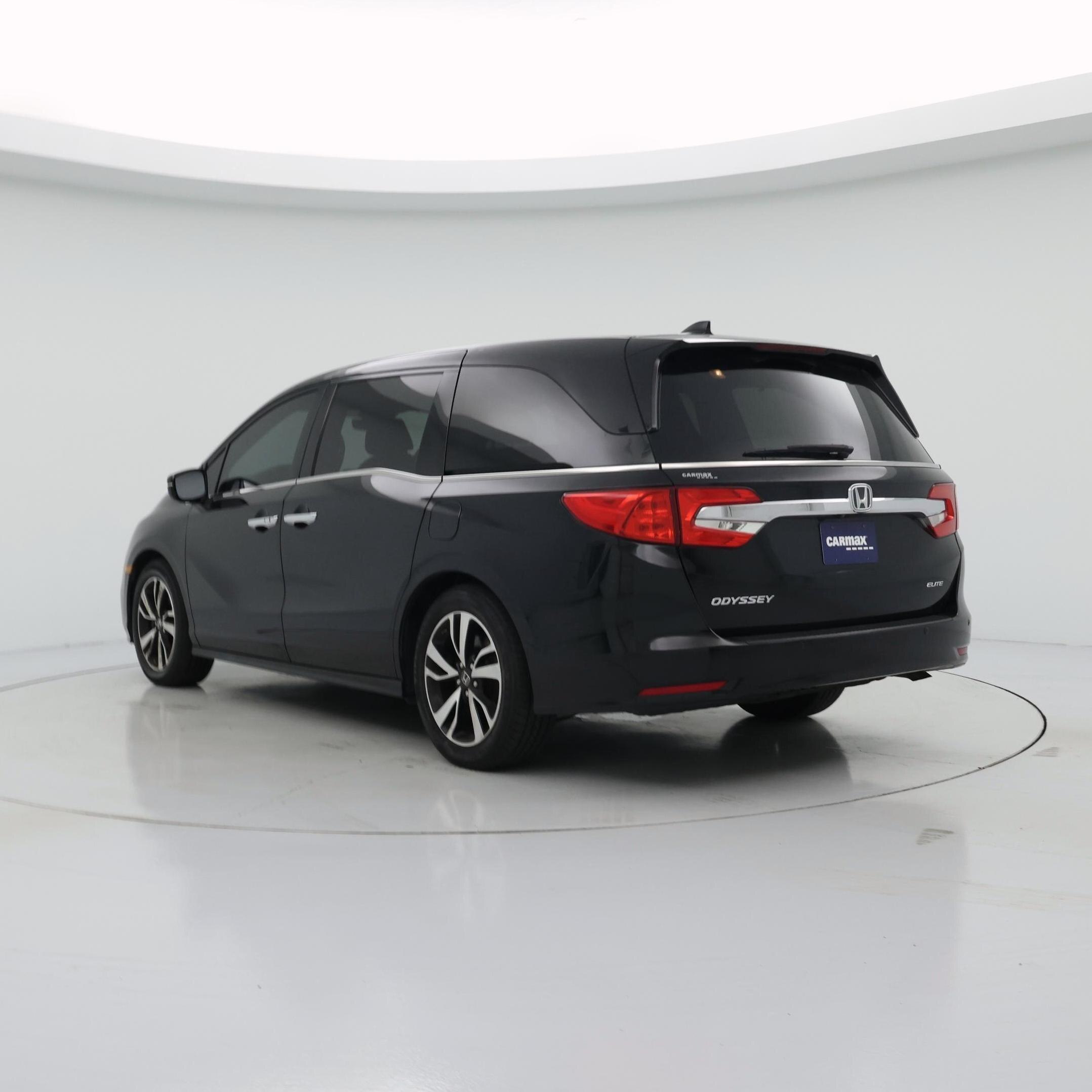 Thumbnail: 2018 Honda Odyssey - 2