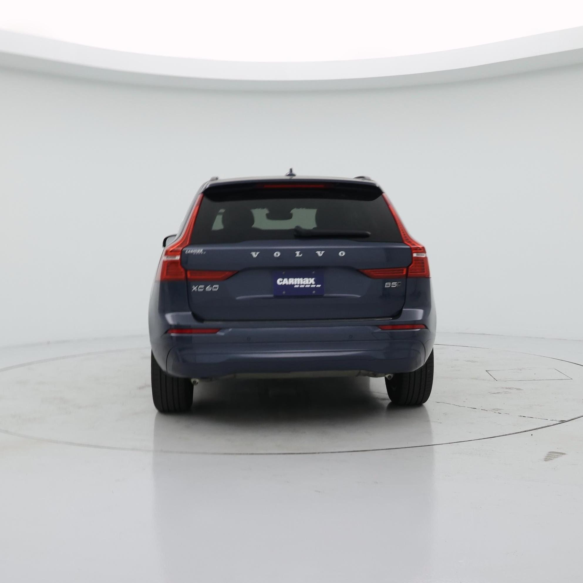 Thumbnail: 2022 Volvo XC60 - 6