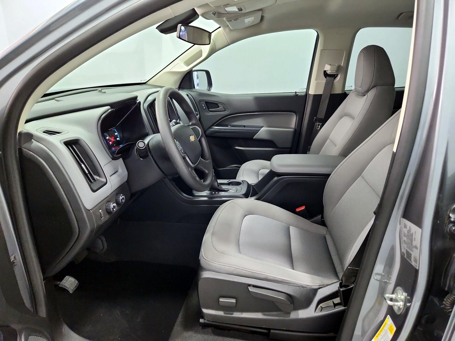 Thumbnail: 2022 Chevrolet Colorado - 11