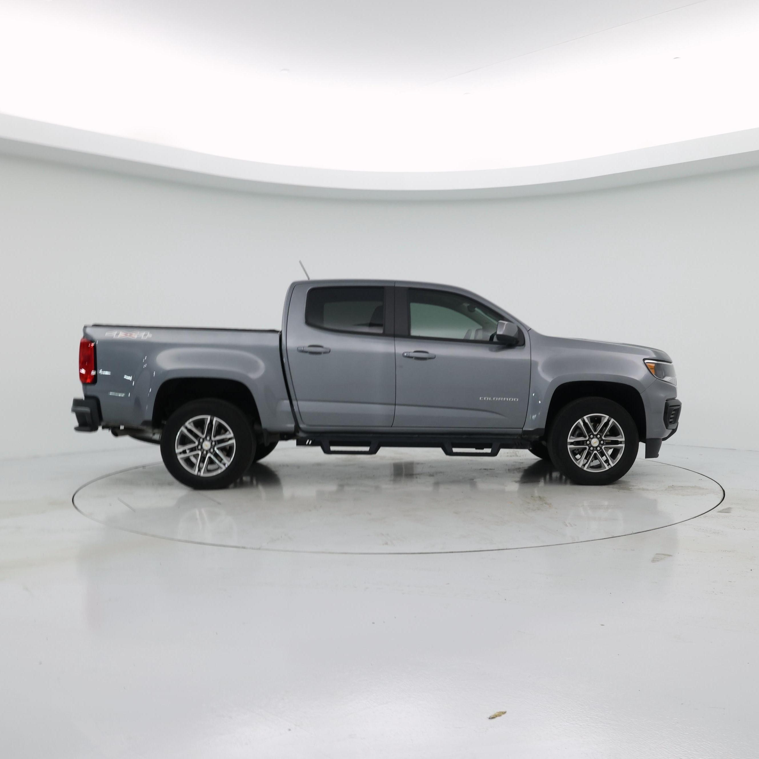 Thumbnail: 2022 Chevrolet Colorado - 7