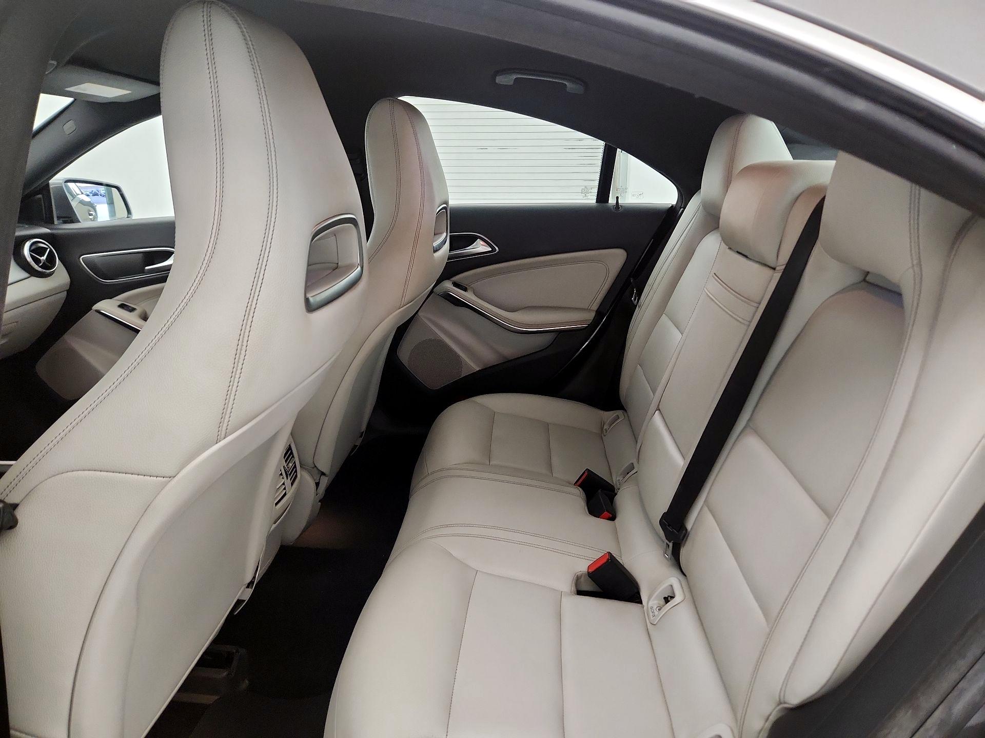 Thumbnail: 2016 Mercedes-Benz CLA - 16
