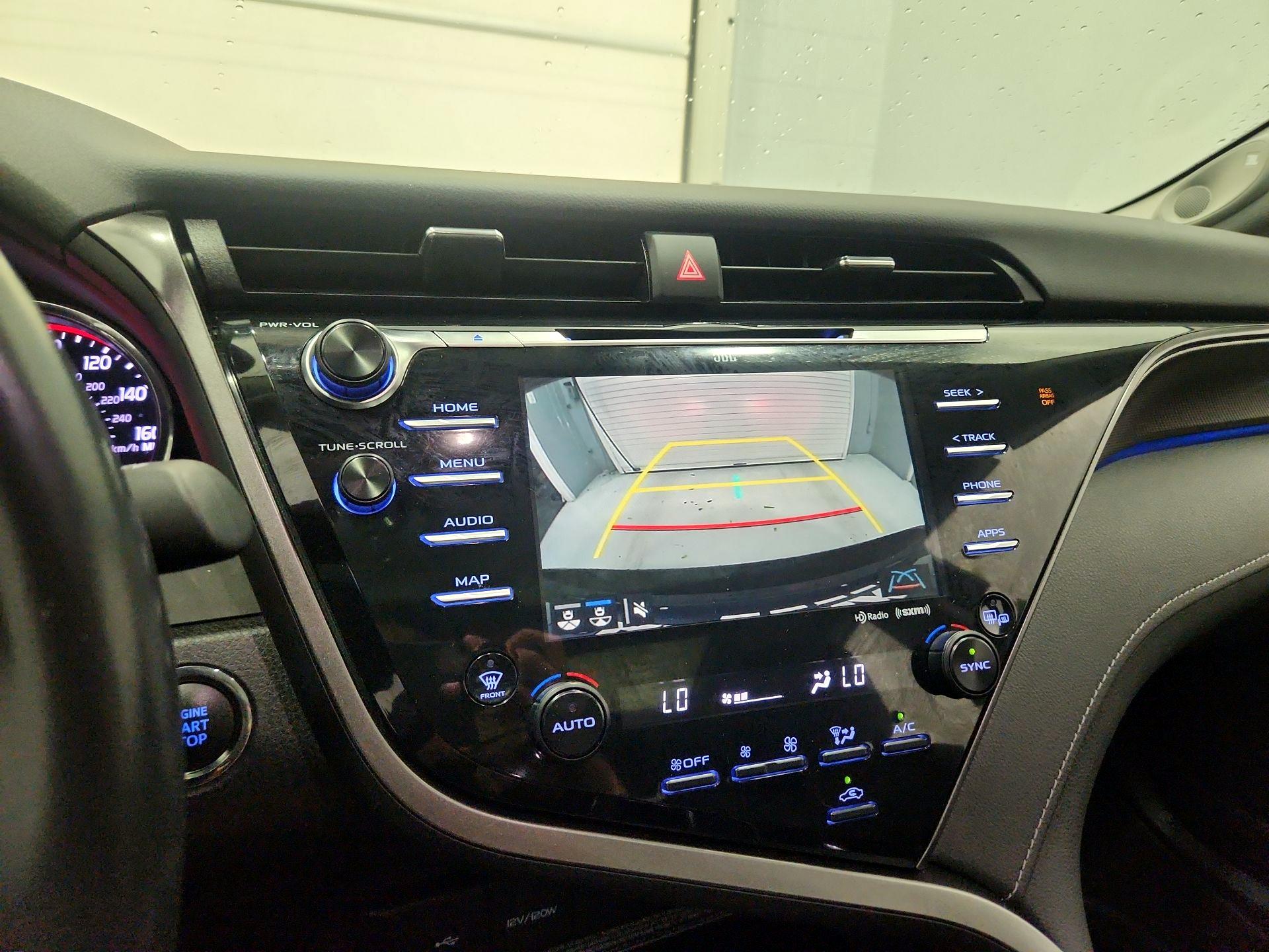 Thumbnail: 2020 Toyota Camry - 14