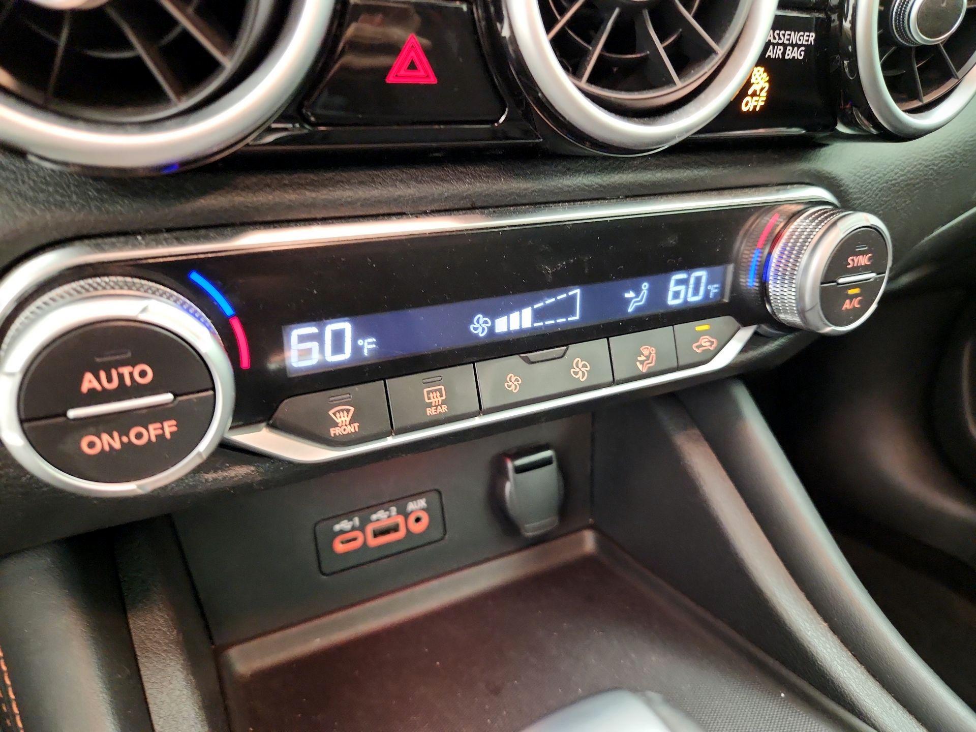 Thumbnail: 2020 Nissan Sentra - 16