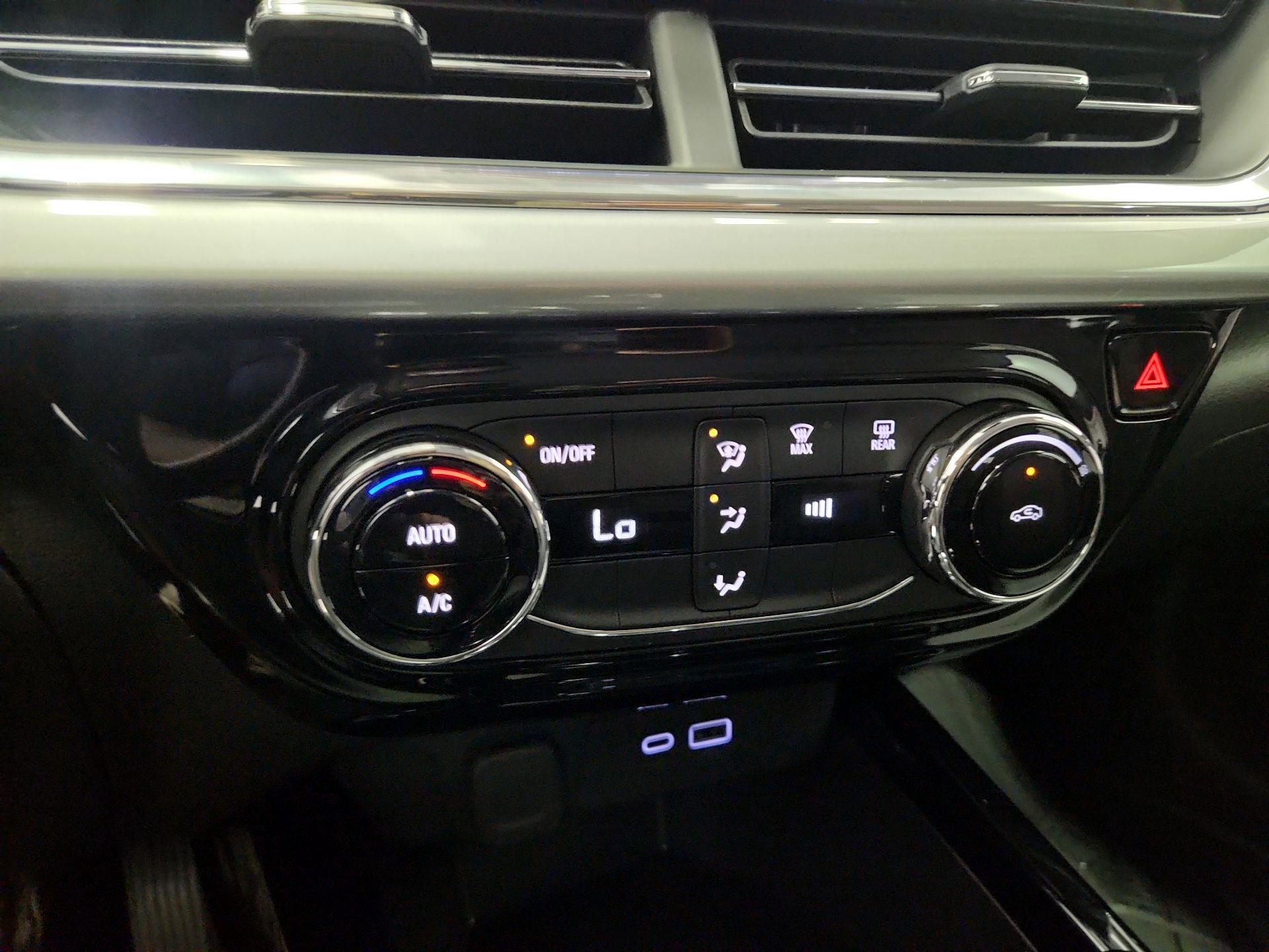 Thumbnail: 2026 Chevrolet Trax - 16