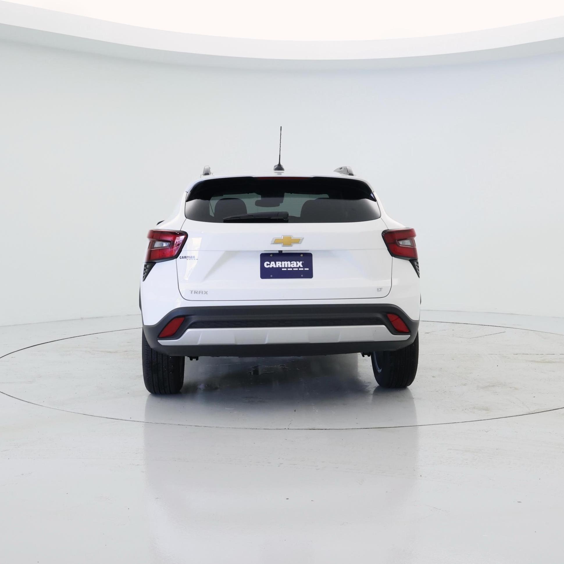 Thumbnail: 2026 Chevrolet Trax - 6