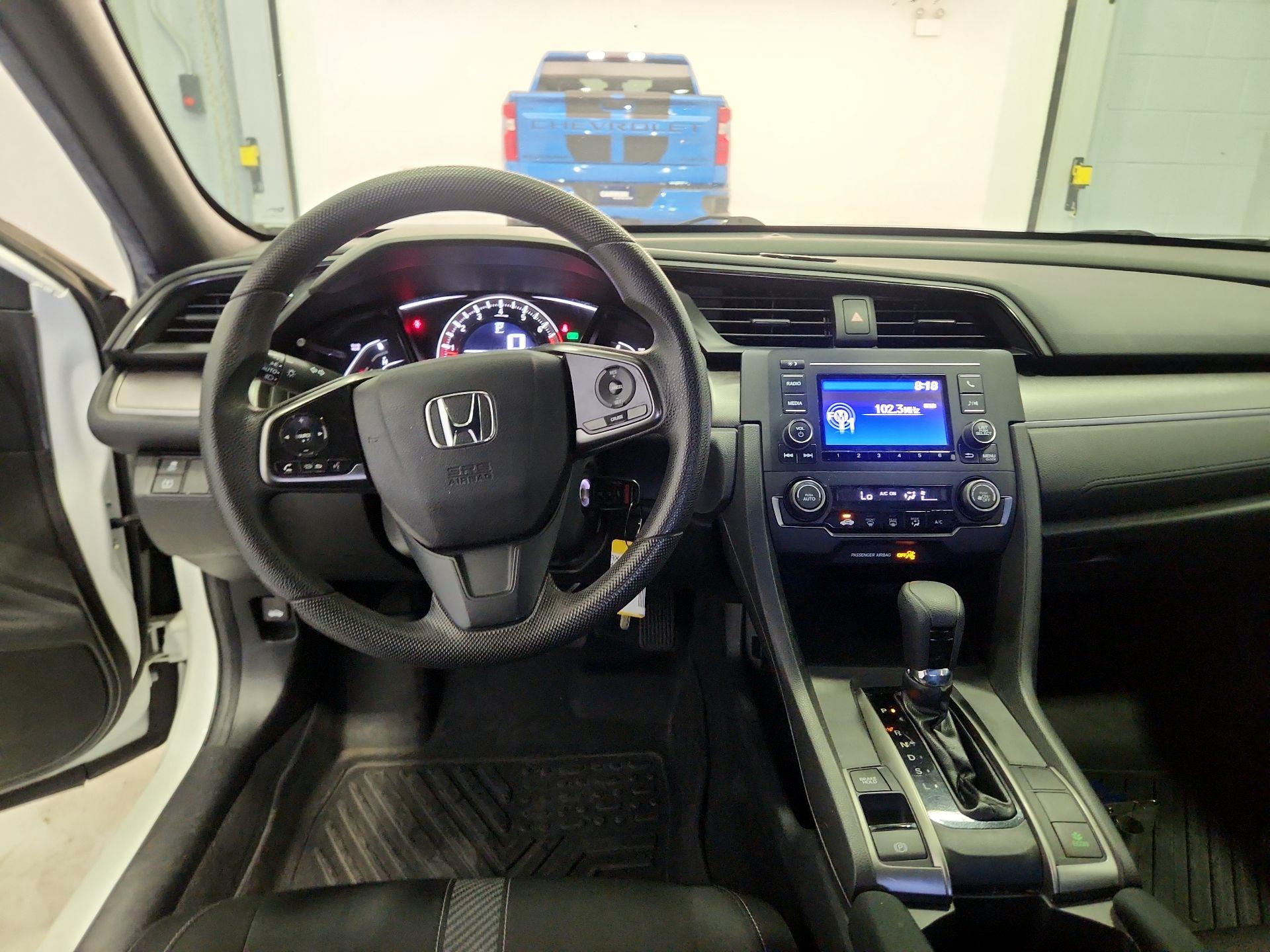Thumbnail: 2017 Honda Civic - 10