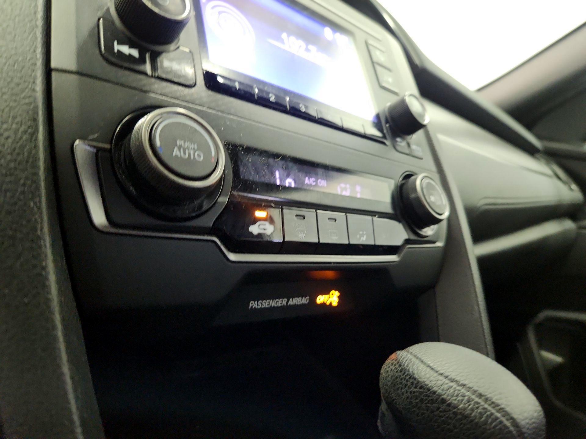 Thumbnail: 2017 Honda Civic - 16