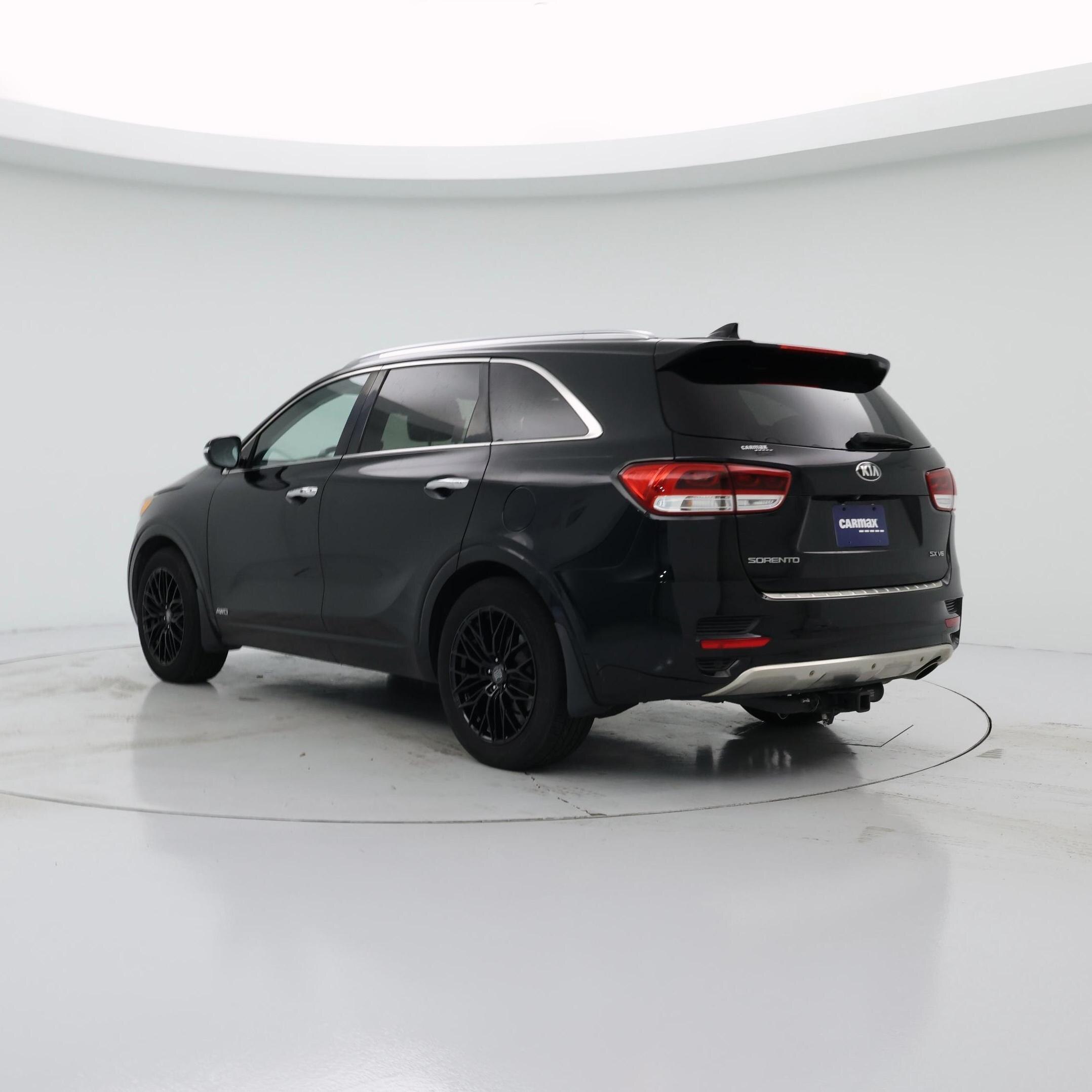 Thumbnail: 2017 Kia Sorento - 2