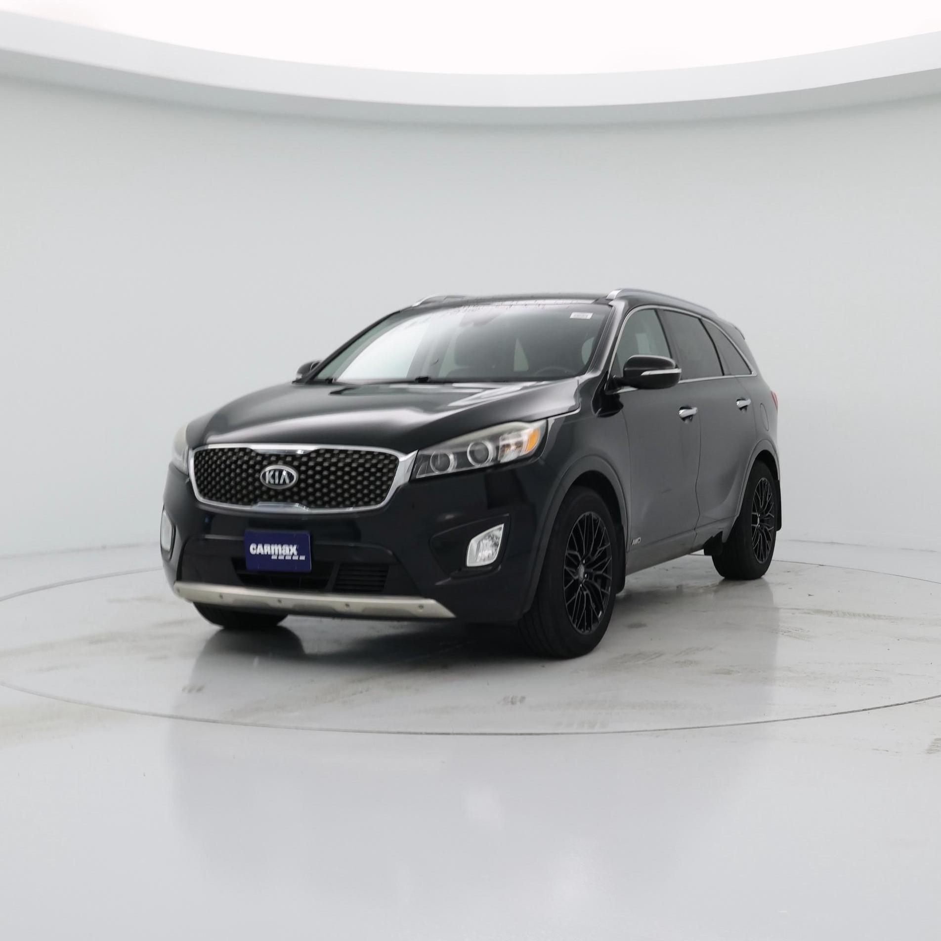 Thumbnail: 2017 Kia Sorento - 4