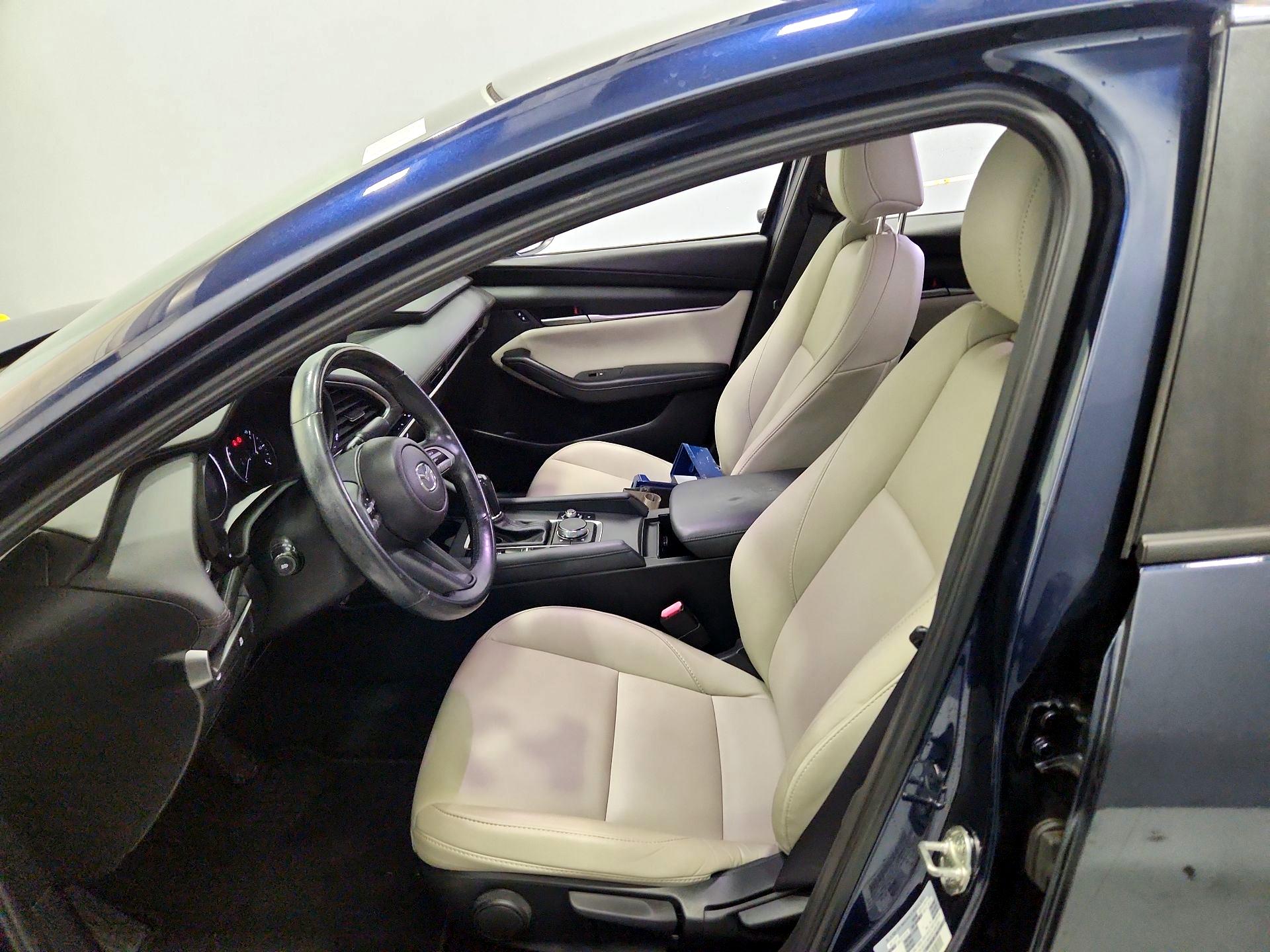 Thumbnail: 2020 Mazda Mazda3 - 11