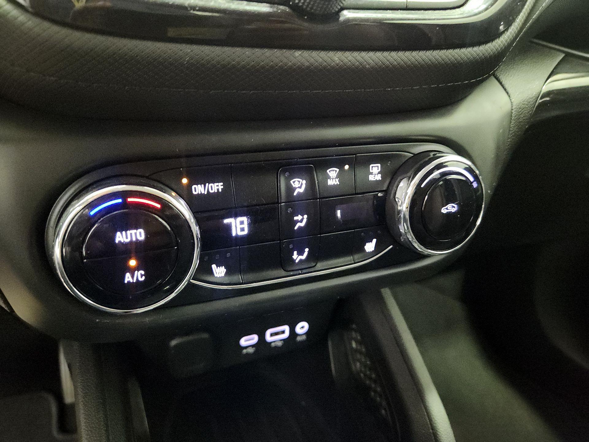 Thumbnail: 2021 Chevrolet TrailBlazer - 16