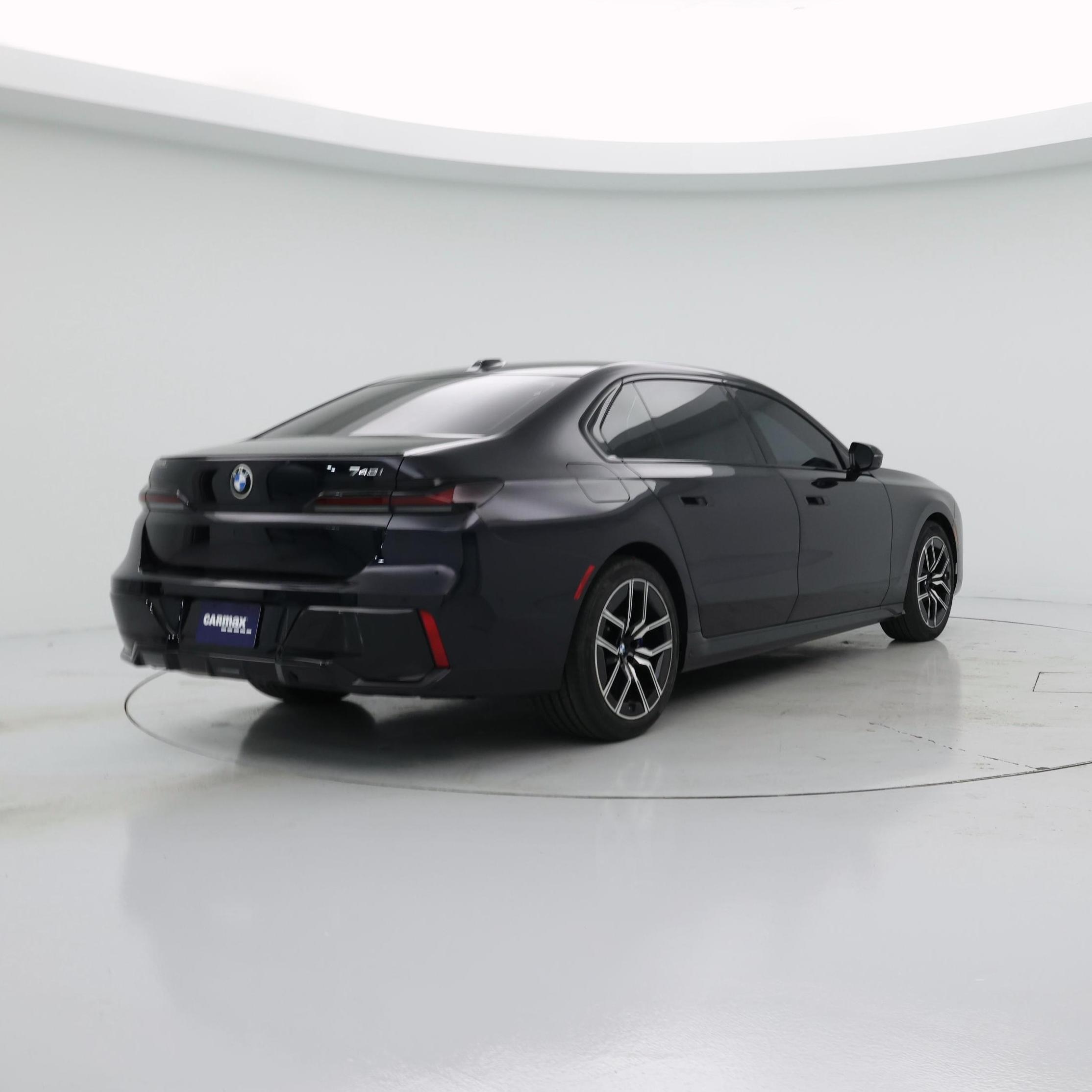 Thumbnail: 2023 BMW 7 Series - 8