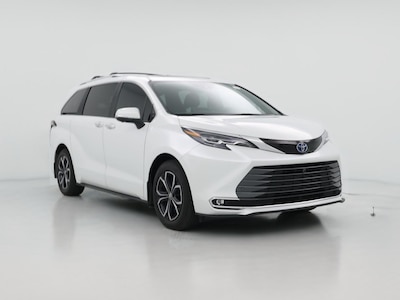 2025 Toyota Sienna Platinum