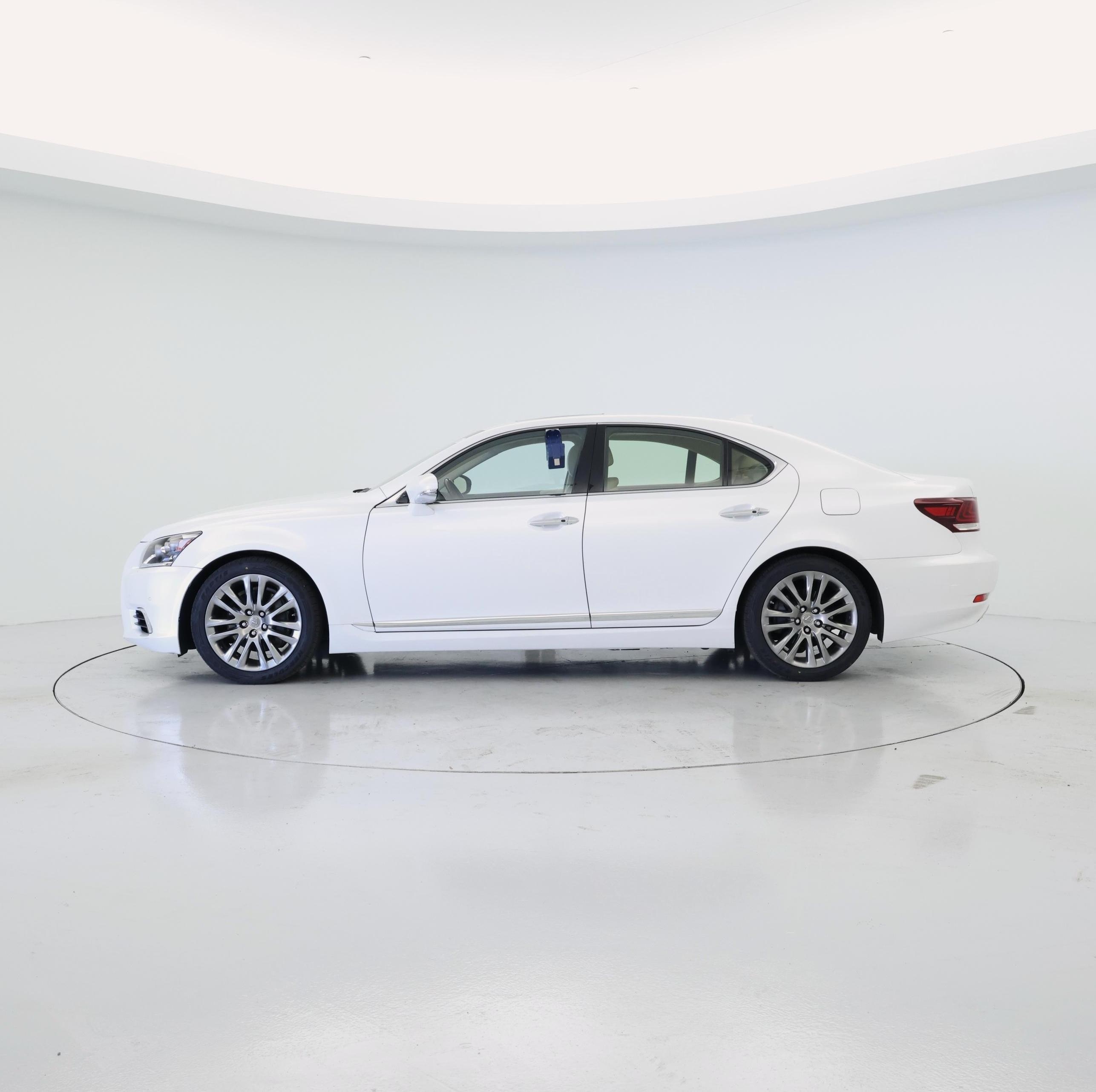 Thumbnail: 2017 Lexus LS - 3