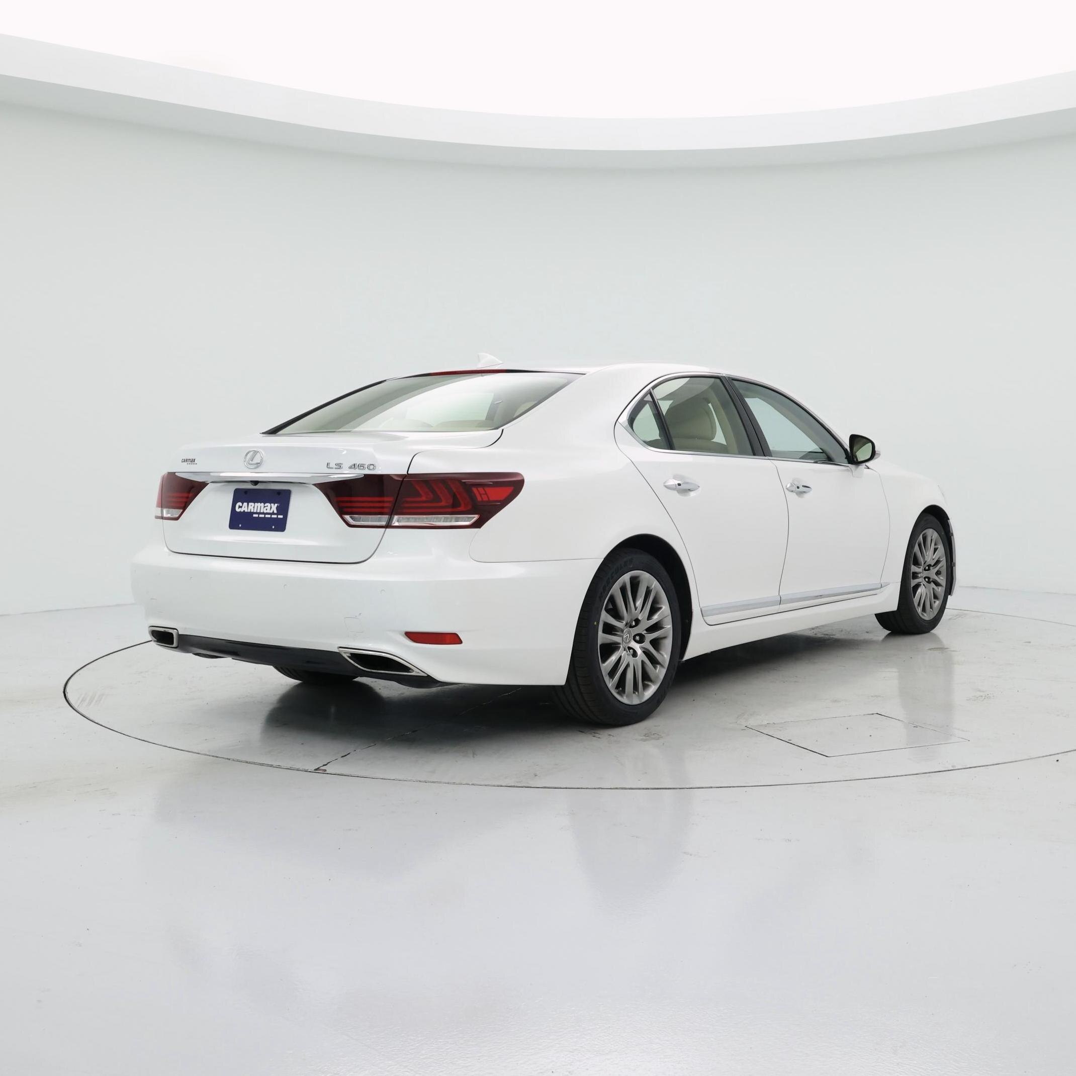 Thumbnail: 2017 Lexus LS - 8