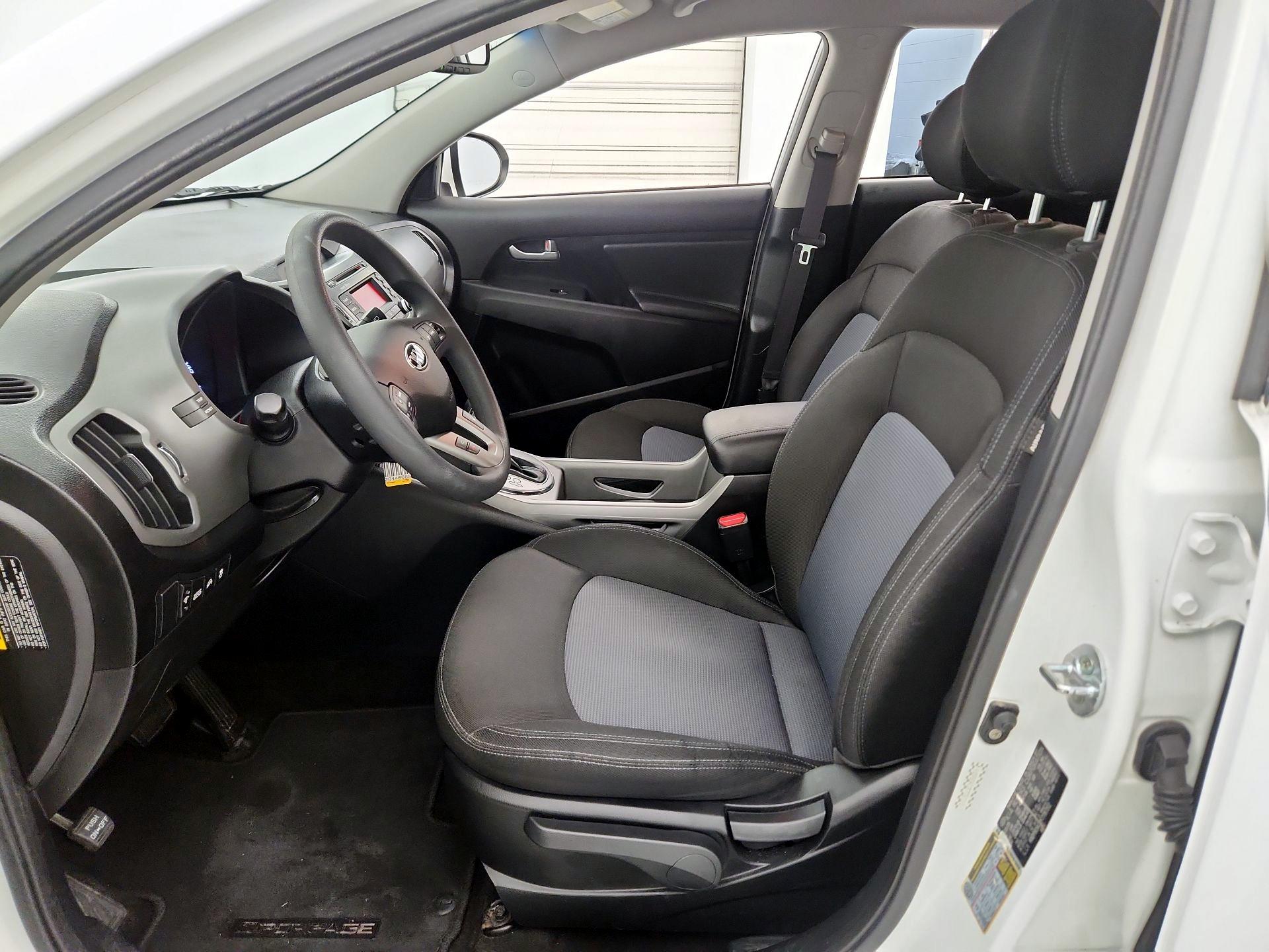 Thumbnail: 2015 Kia Sportage - 11