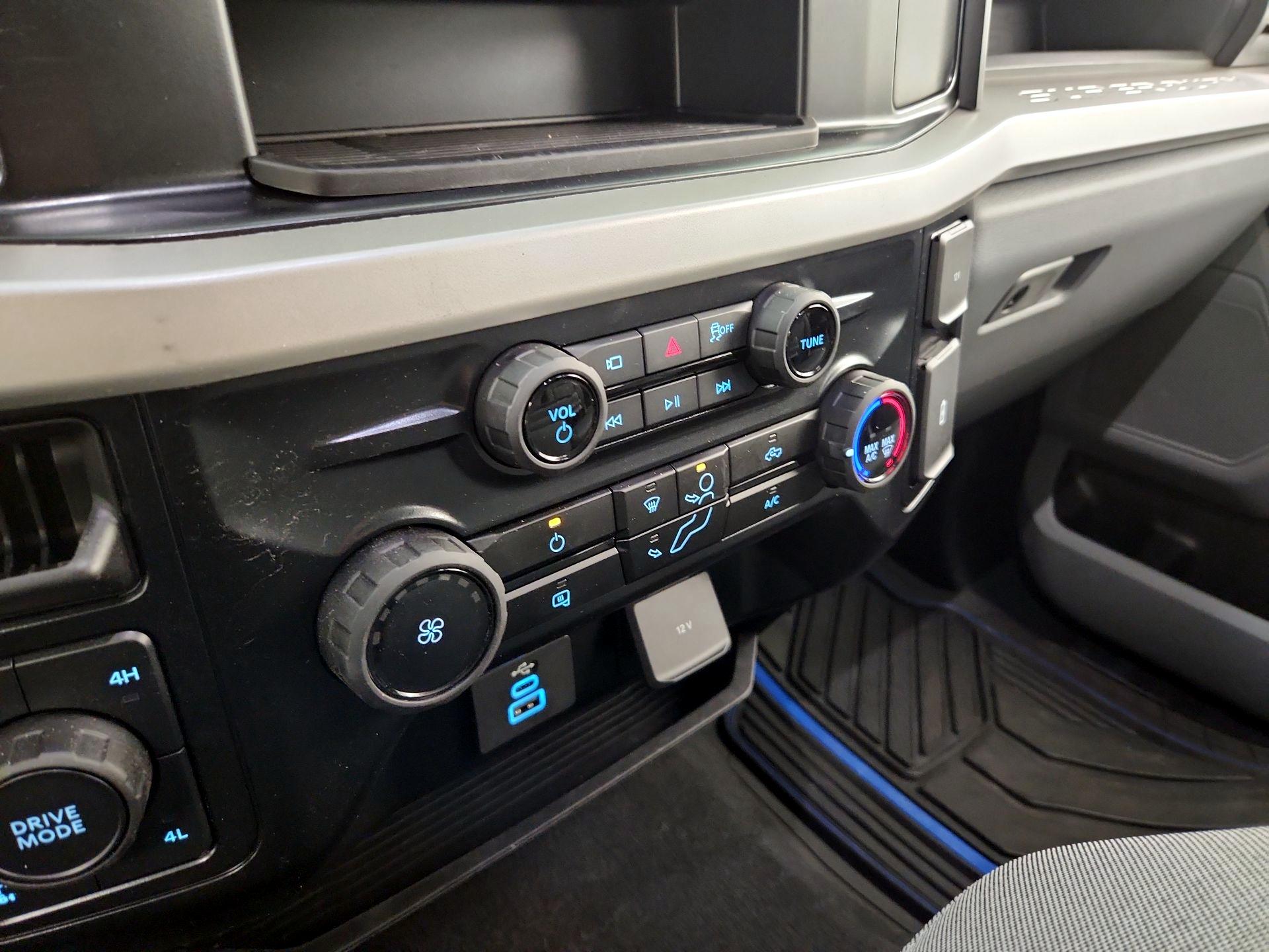 Thumbnail: 2025 Ford F-250 - 16