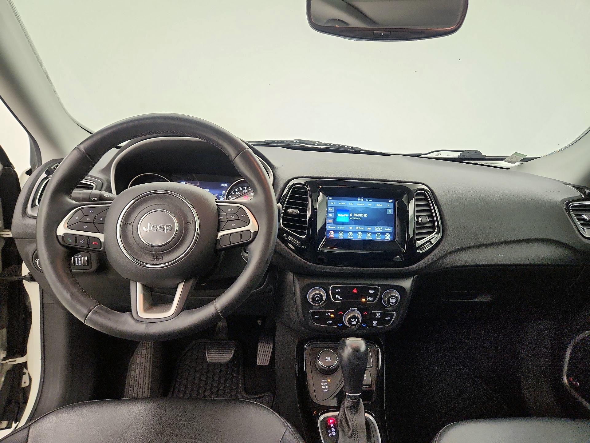 Thumbnail: 2018 Jeep Compass - 9