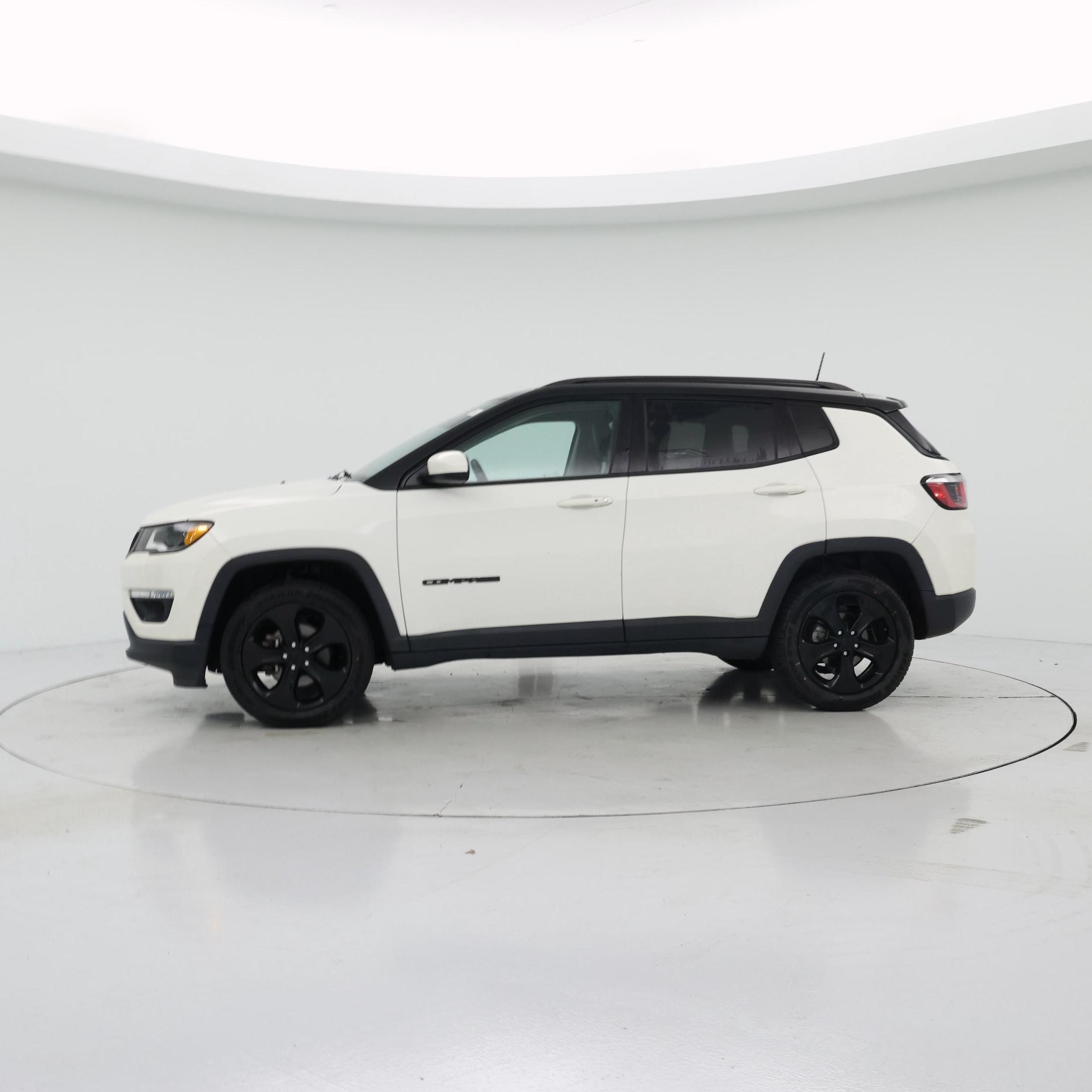 Thumbnail: 2018 Jeep Compass - 3