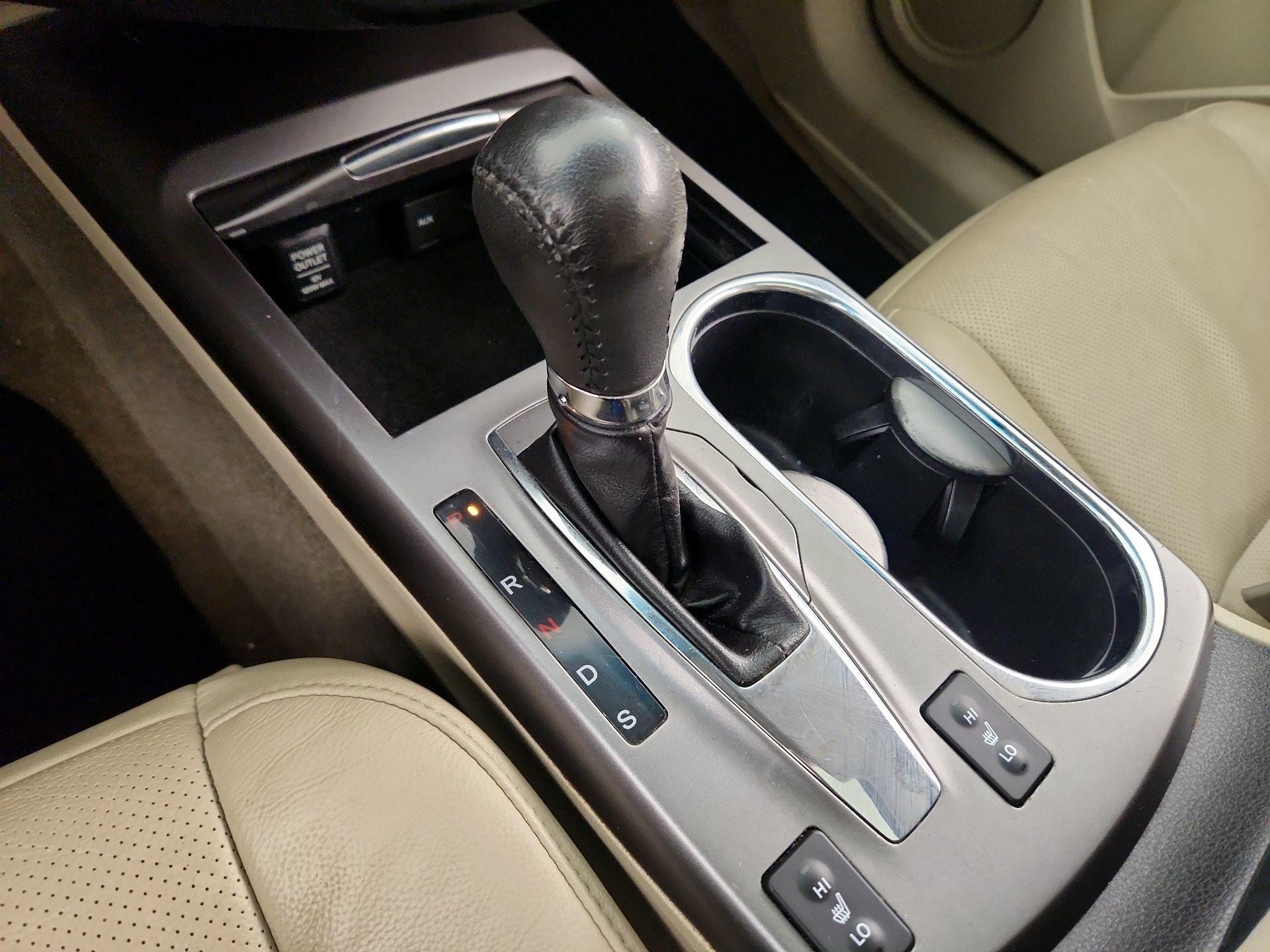 Thumbnail: 2015 Acura RDX - 18