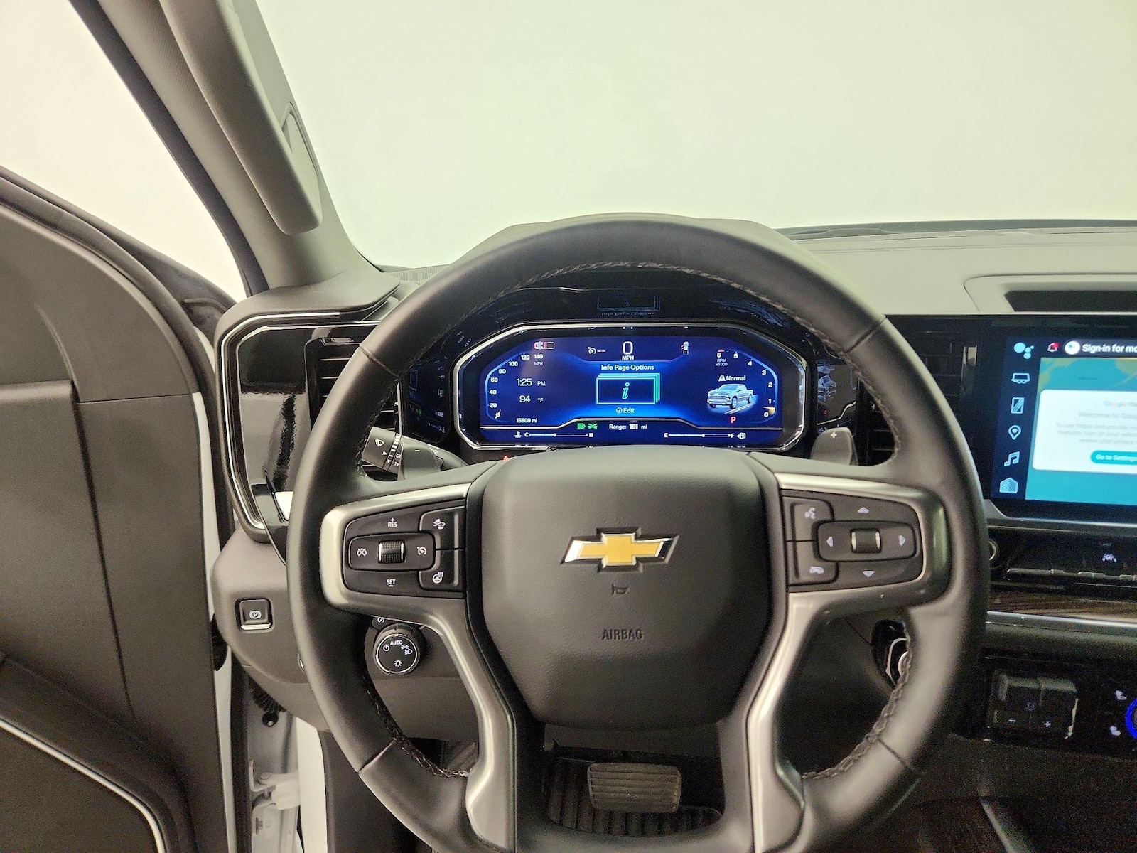 2025 Chevrolet Silverado 1500 LT - Photo 12