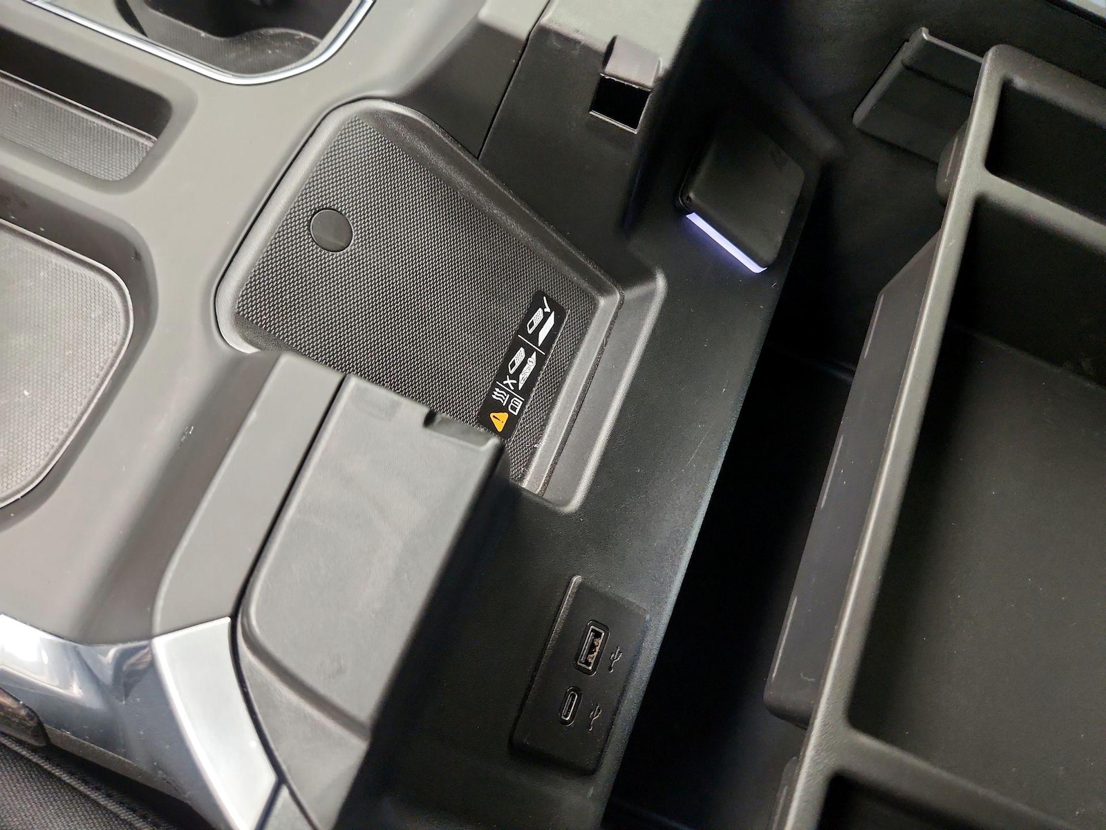 2025 Chevrolet Silverado 1500 LT - Photo 21