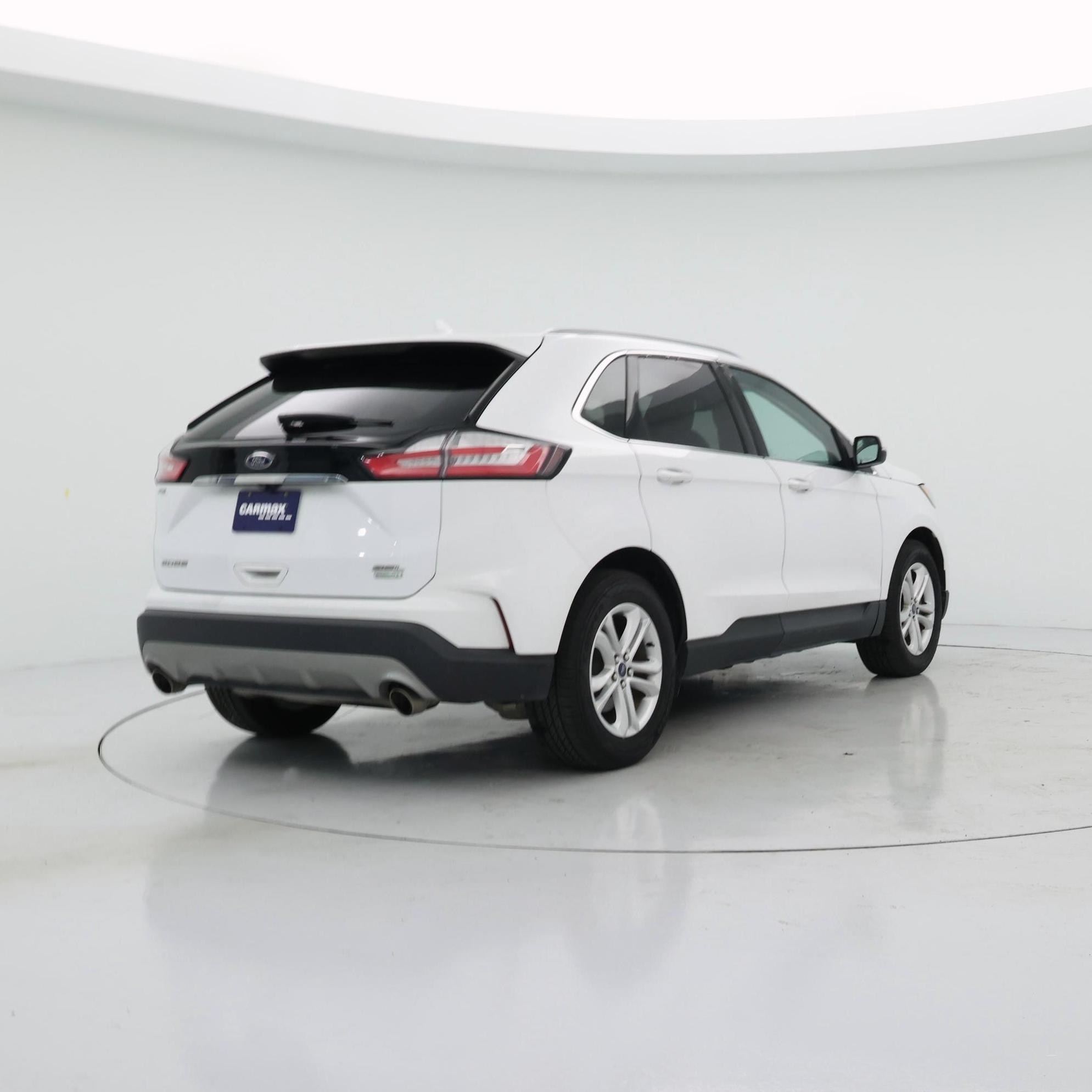 Thumbnail: 2020 Ford Edge - 8