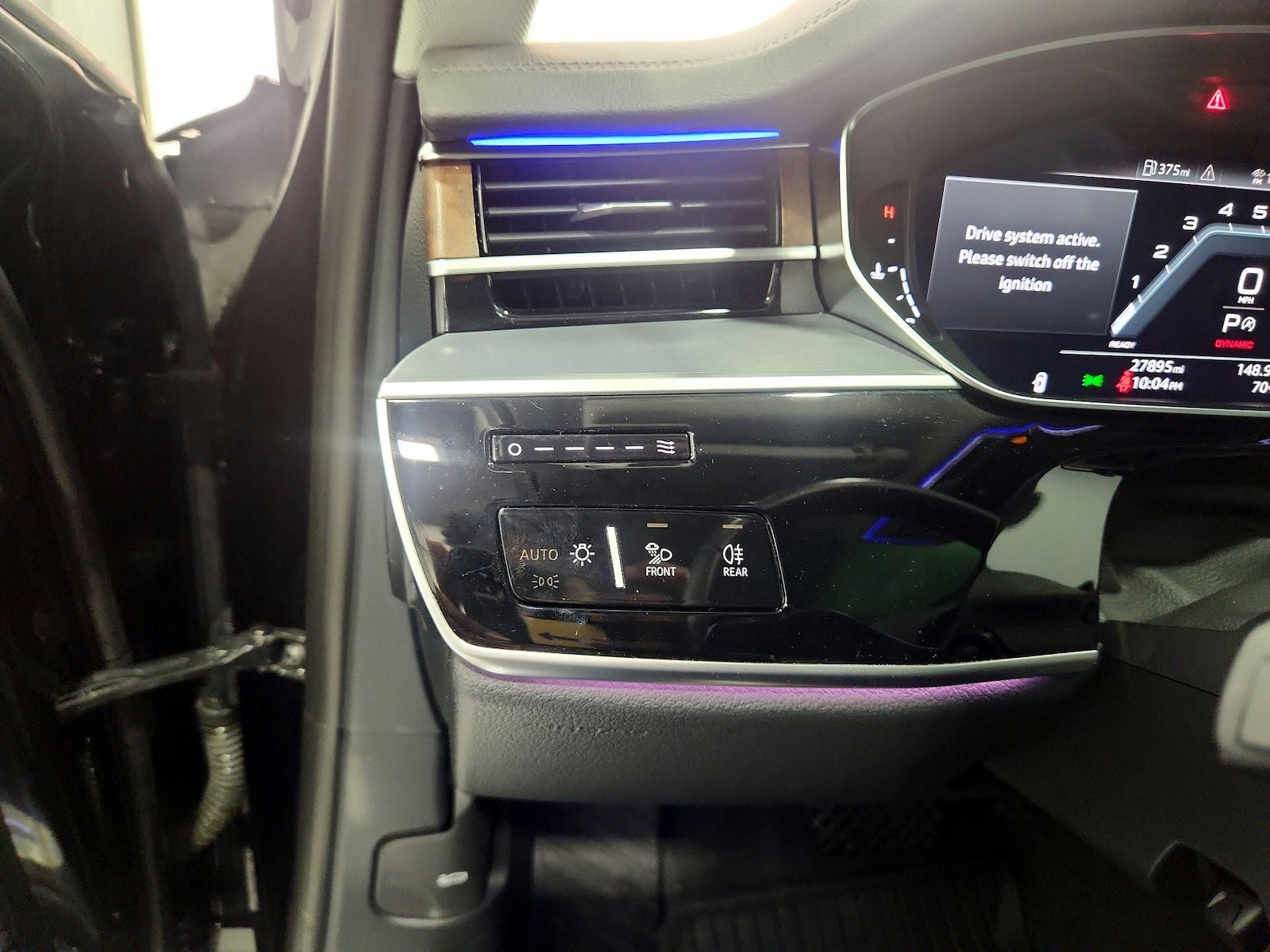 2022 Audi A8 Base - Photo 14