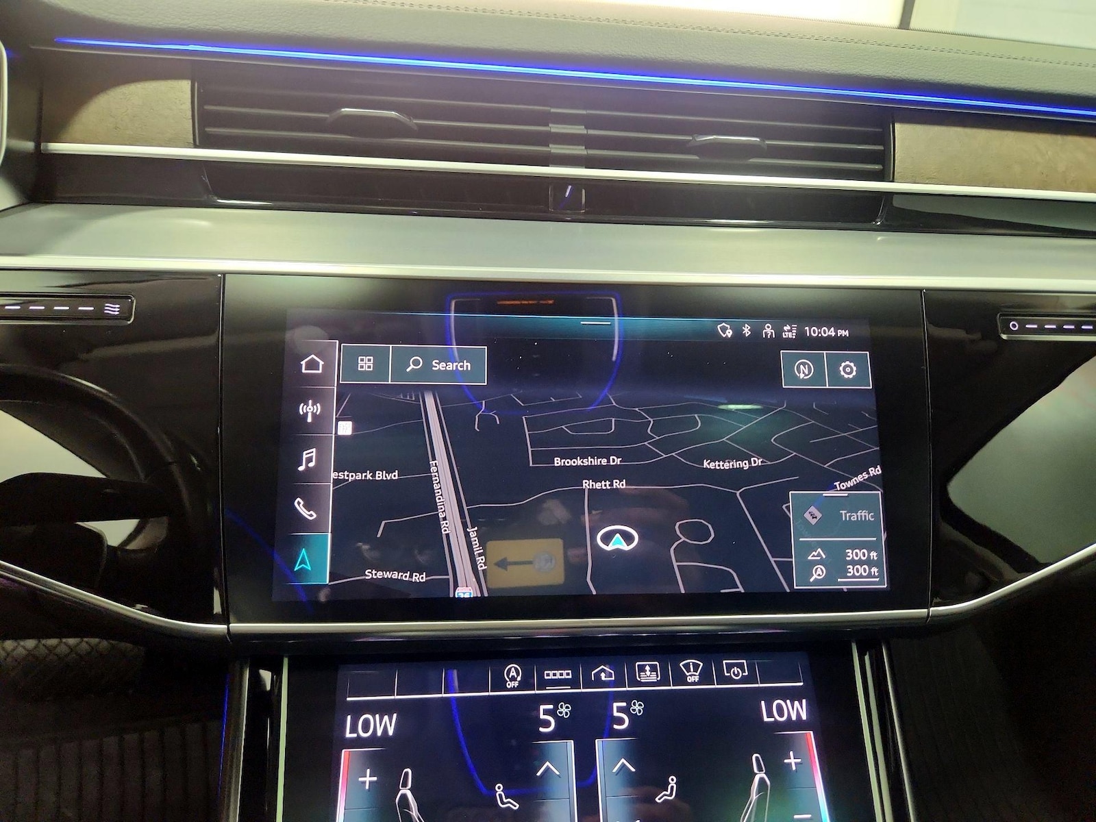 2022 Audi A8 Base - Photo 15