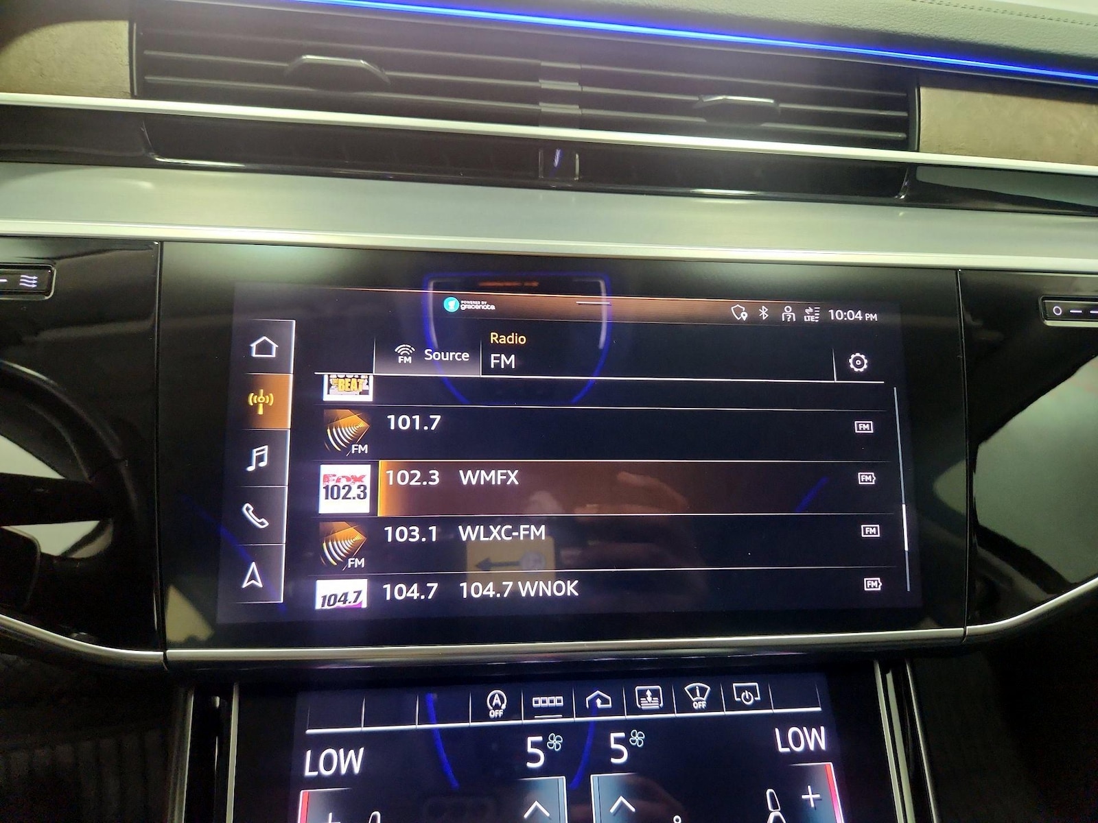 2022 Audi A8 Base - Photo 17