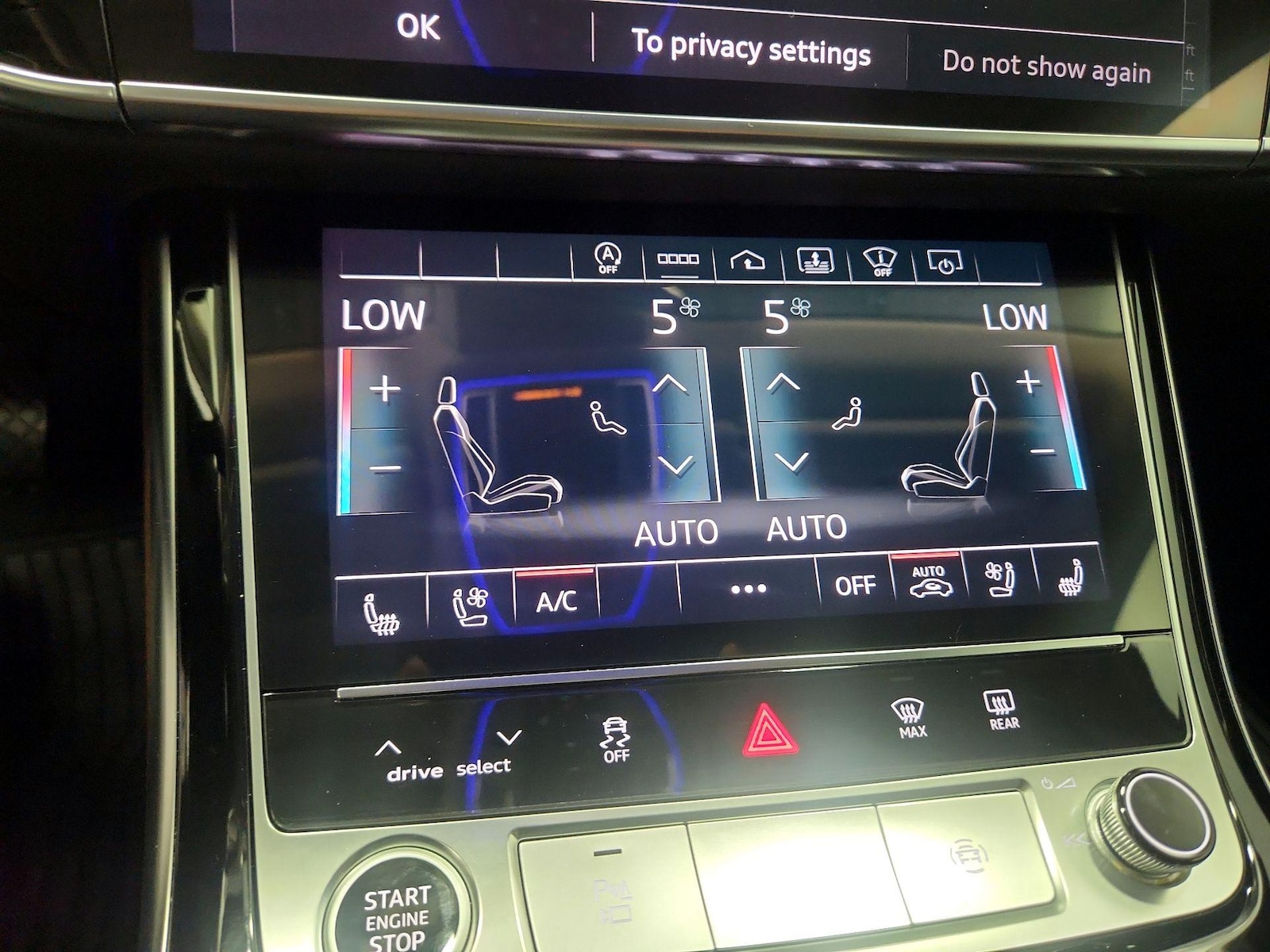 2022 Audi A8 Base - Photo 18